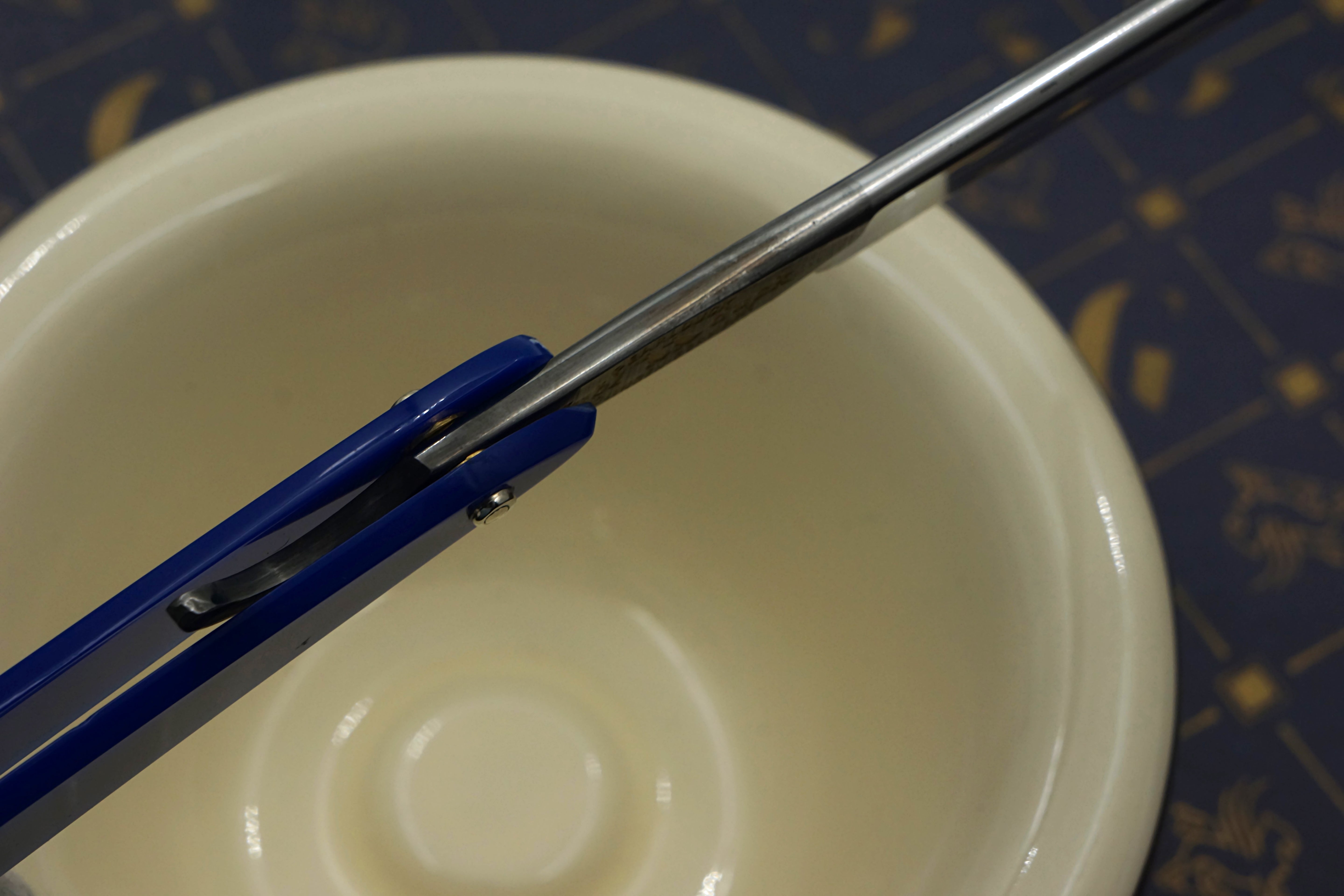 Griffith Dubl Duck Satinedge 9/16 Half Hollow Blade - Acrylic Scales Artisan Straight Razor - Shave Ready