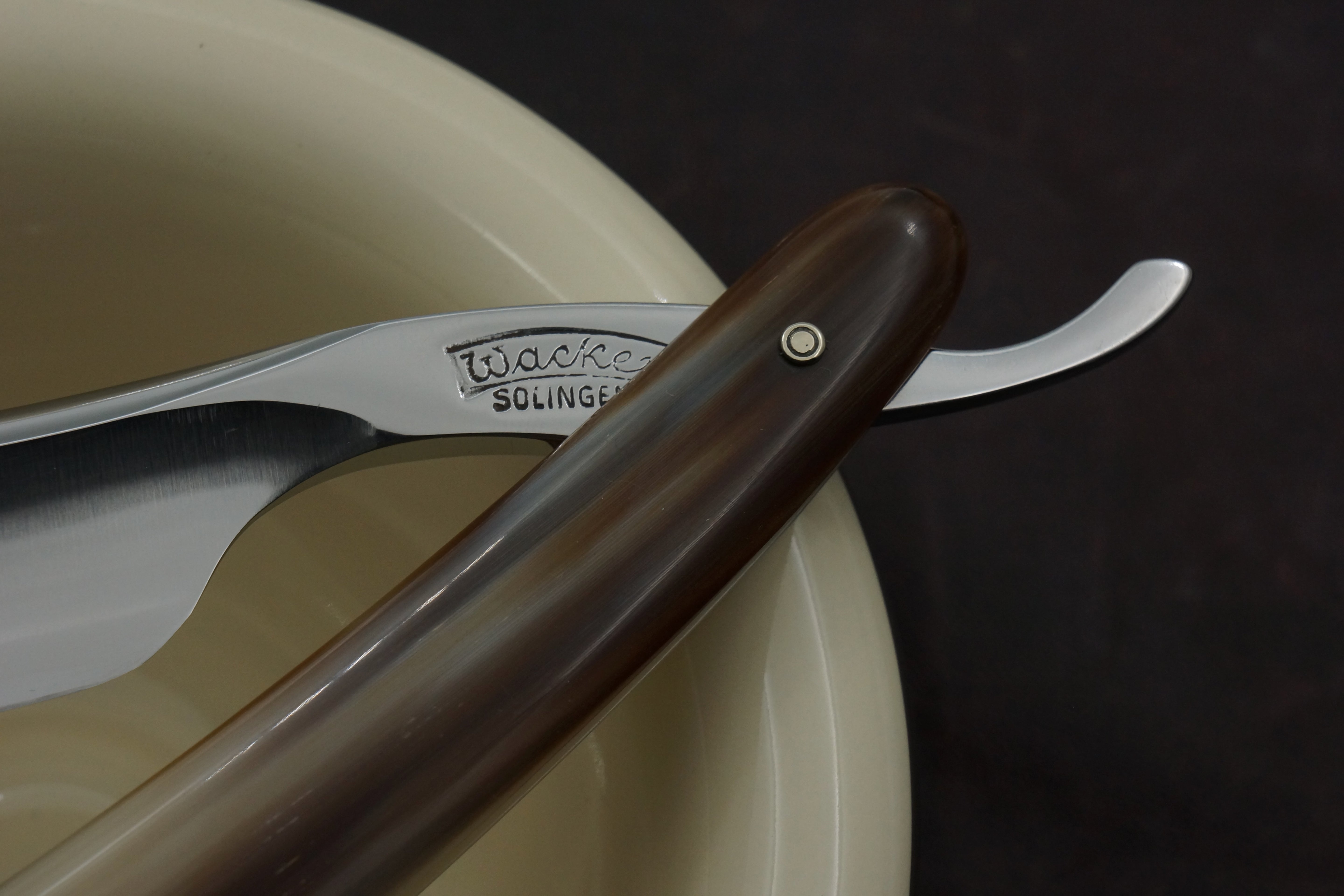 Wacker 6/8 Full Hollow Blade - Horn Scales Solingen Straight Razor - Shave Ready