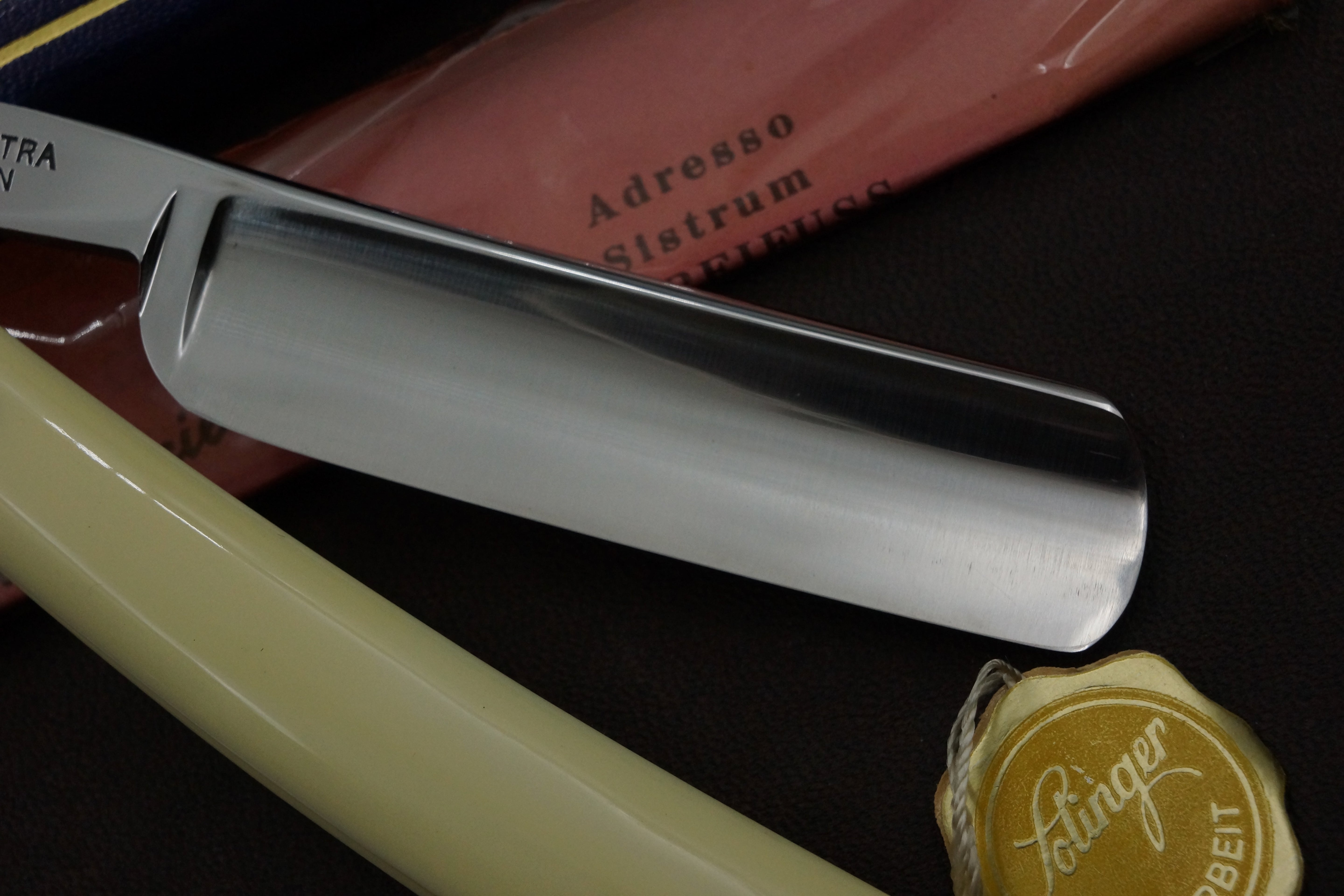Paul Drees "Sistrum" - NOS 6/8-13/16 Full Hollow Blade - NOS Vintage Solingen Straight Razor