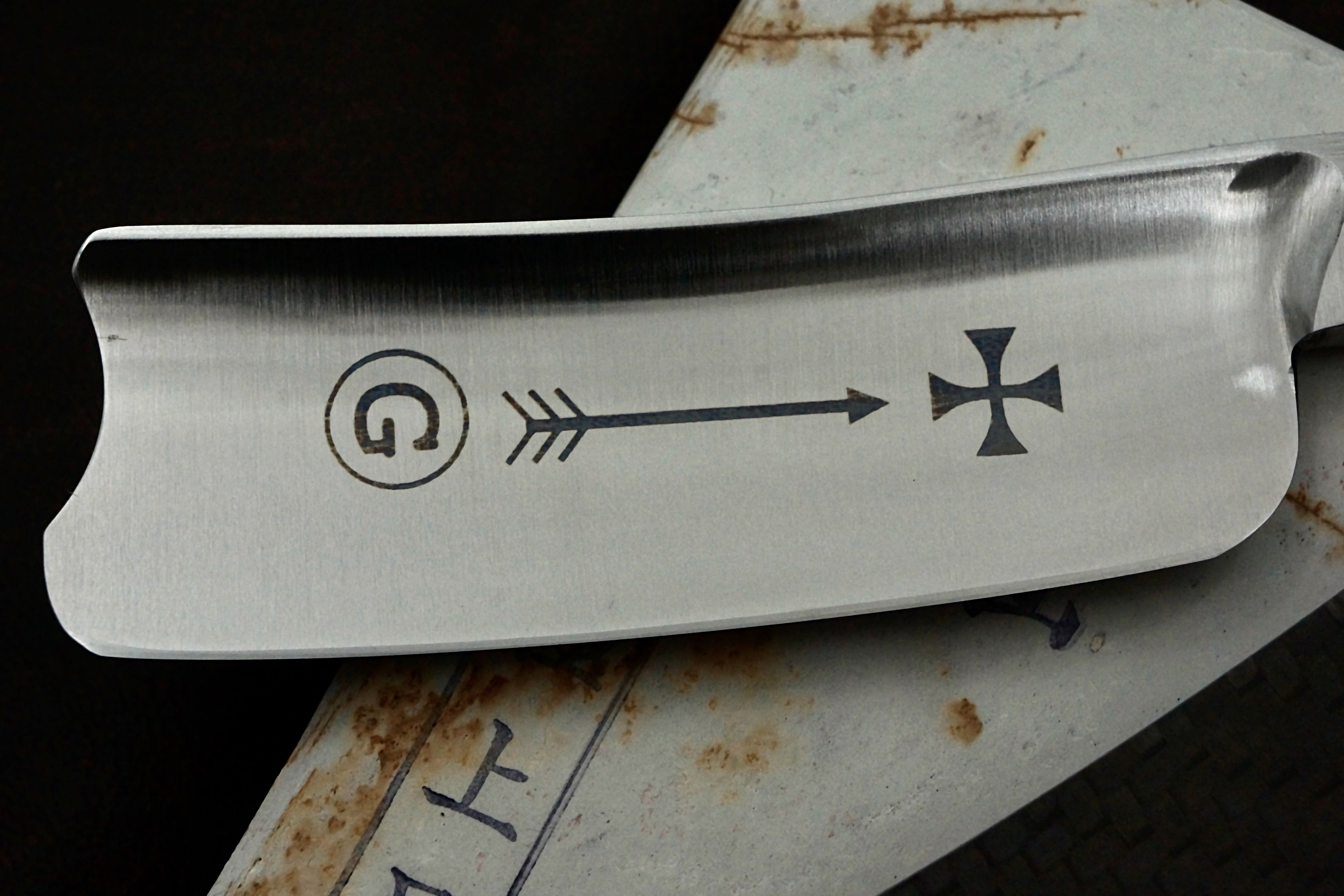 Grim Butcher 9/8 Full Hollow Blade with Carbon Fiber Scales - Preowned Straight Razor - Shave Ready