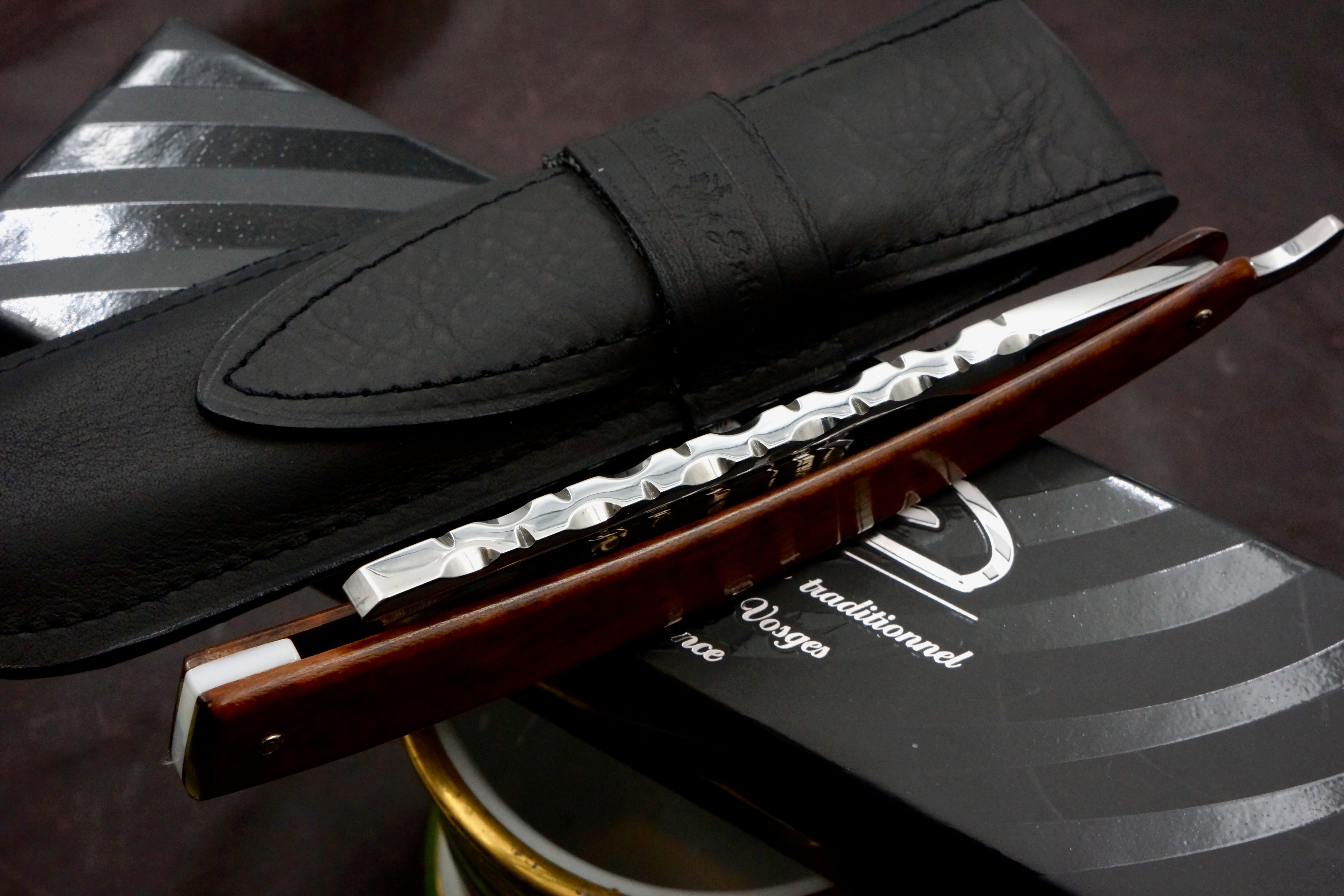 Ertan Suer "Legend Koroglu" 6/8 Full Hollow Fancy Blade with Snakewood Scales - Excellent Preowned French Straight Razor - Shave Ready