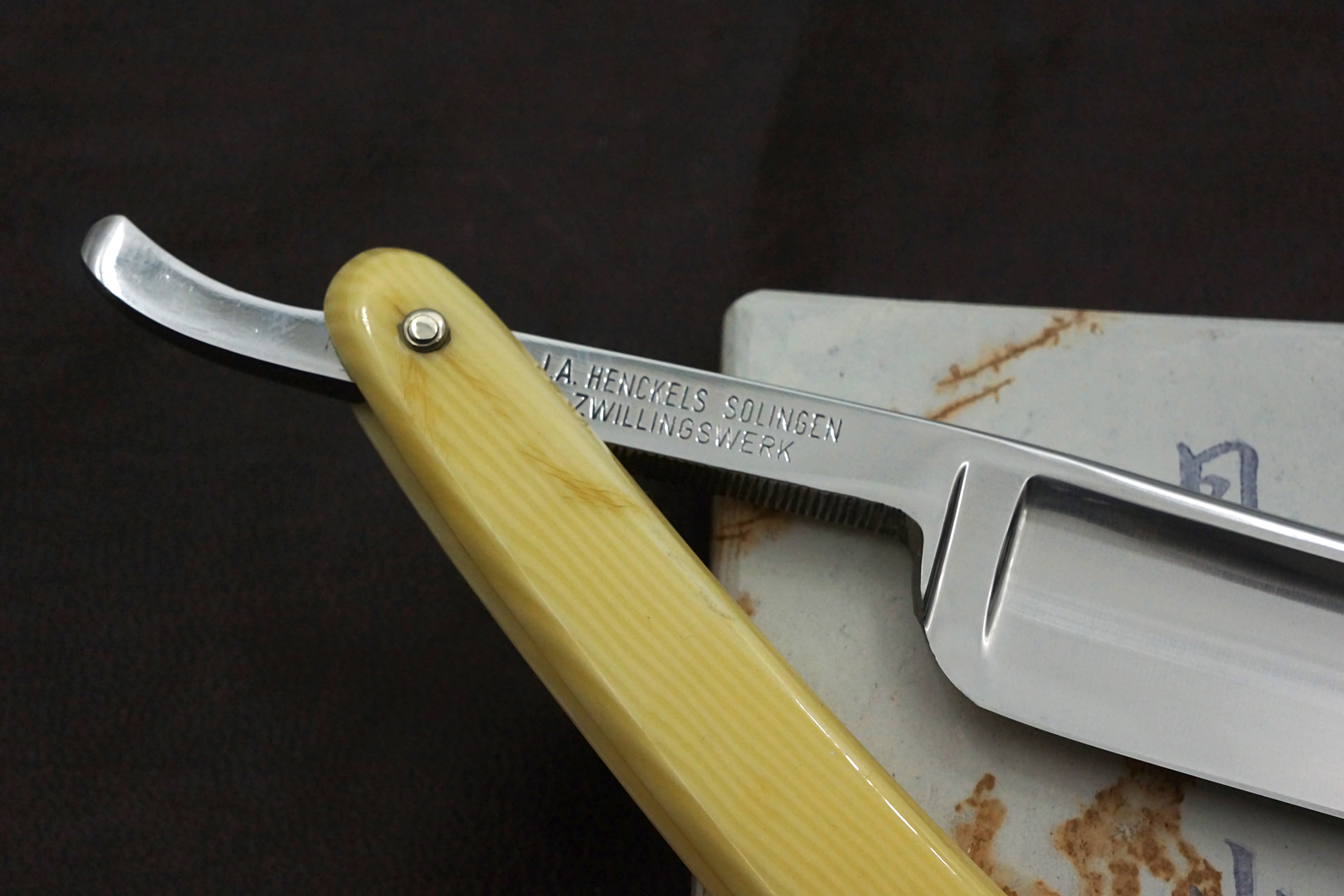 Henckels Friodur 13/16 No. 72 1/2 - Near Mint Stainless Steel Full Hollow - Solingen Straight Razor - Shave Ready