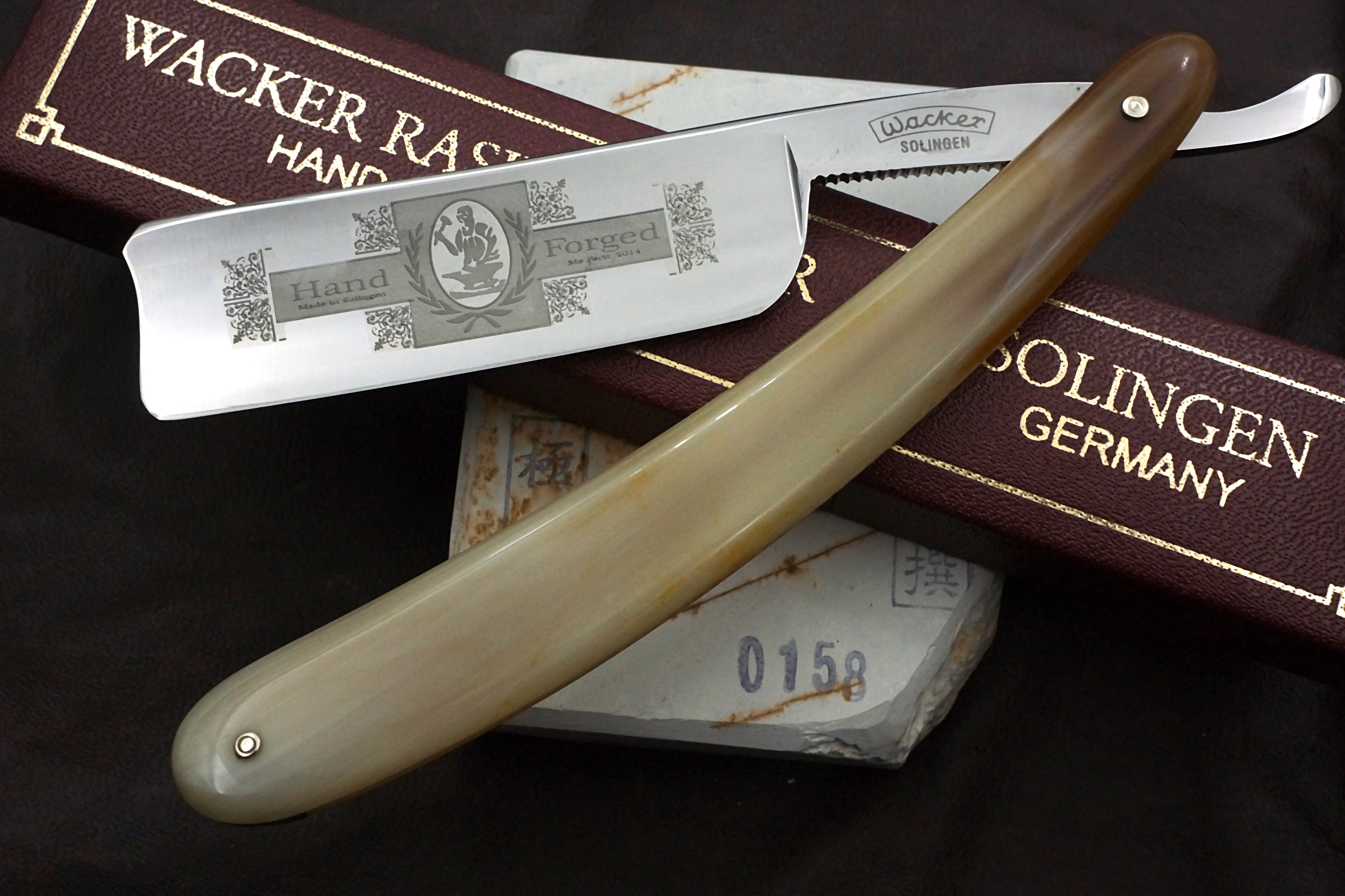 Wacker 8/8 Handforged - Rare Horn Scales Preowned Solingen Straight Razor - Shave Ready