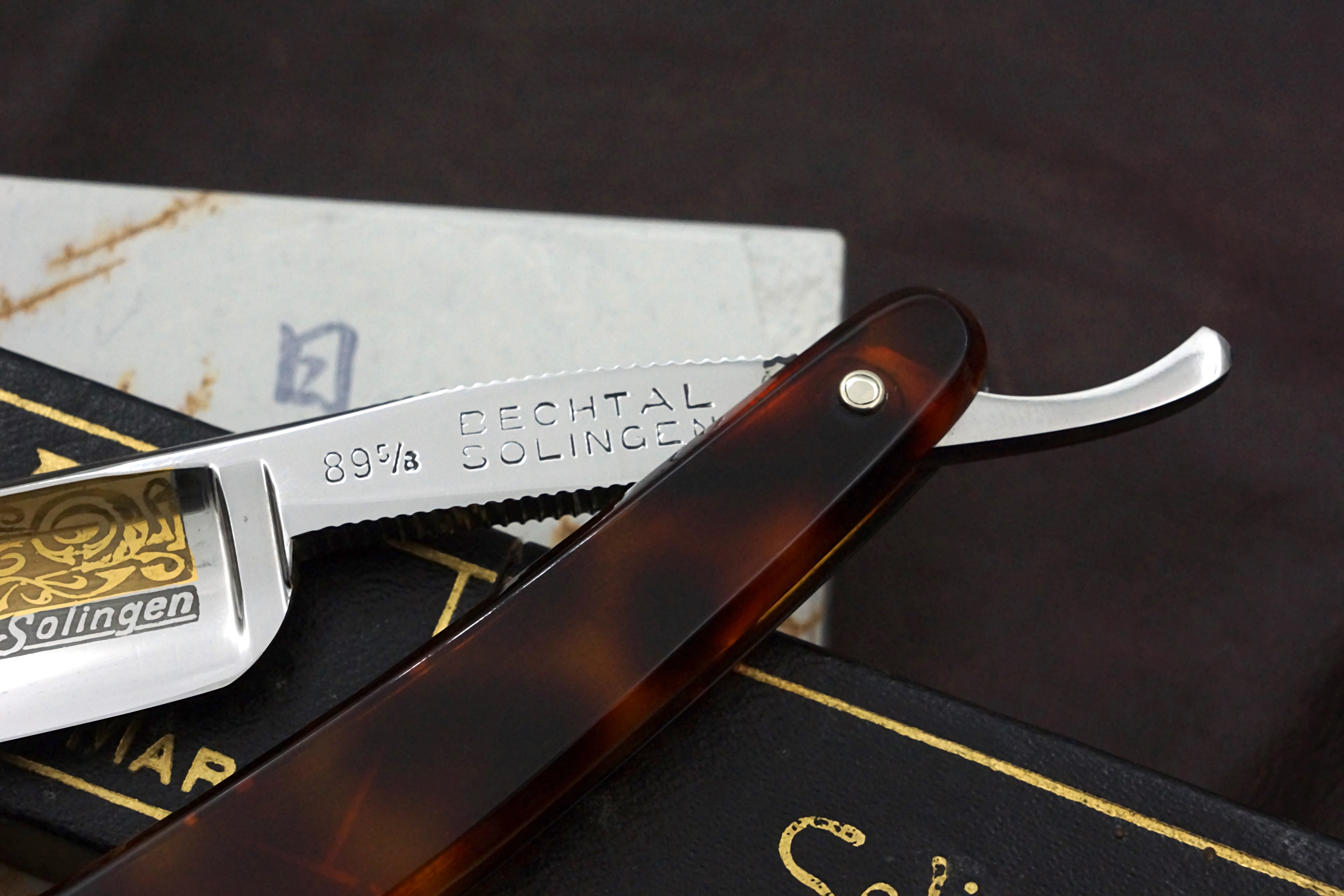 Bechtal No. 89 Near Pristine 11/16 Full Hollow Blade - Solingen Vintage Straight Razor - Shave Ready