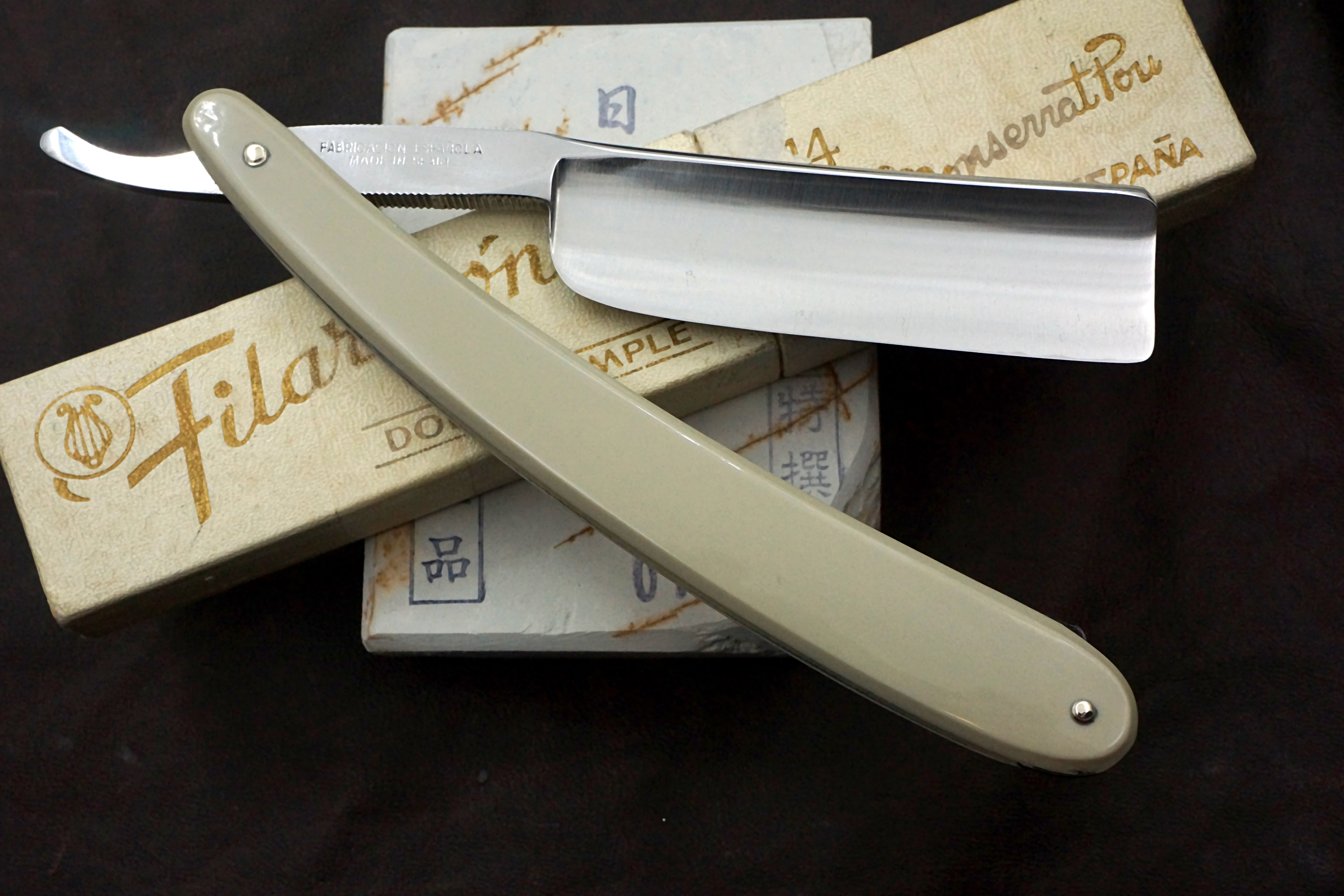 Filarmonica JMP Doble Temple No. 14 15/16" Full Hollow Blade - Near Mint Vintage Spanish Straight Razor - Shave Ready
