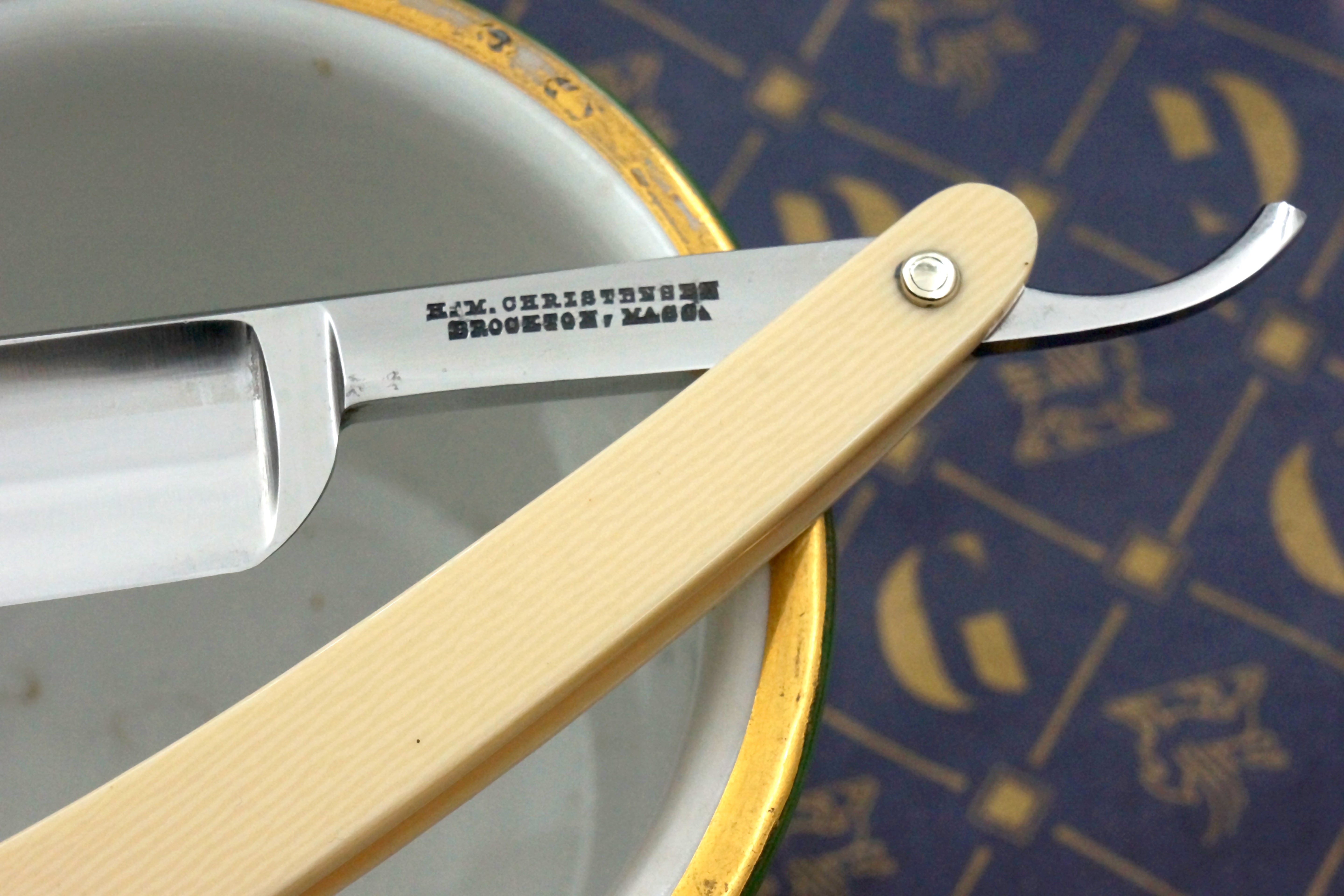 H.M. Christensen 11/16 - Excellent Restored Vintage Brockton Mass. American Straight Razor - Shave Ready