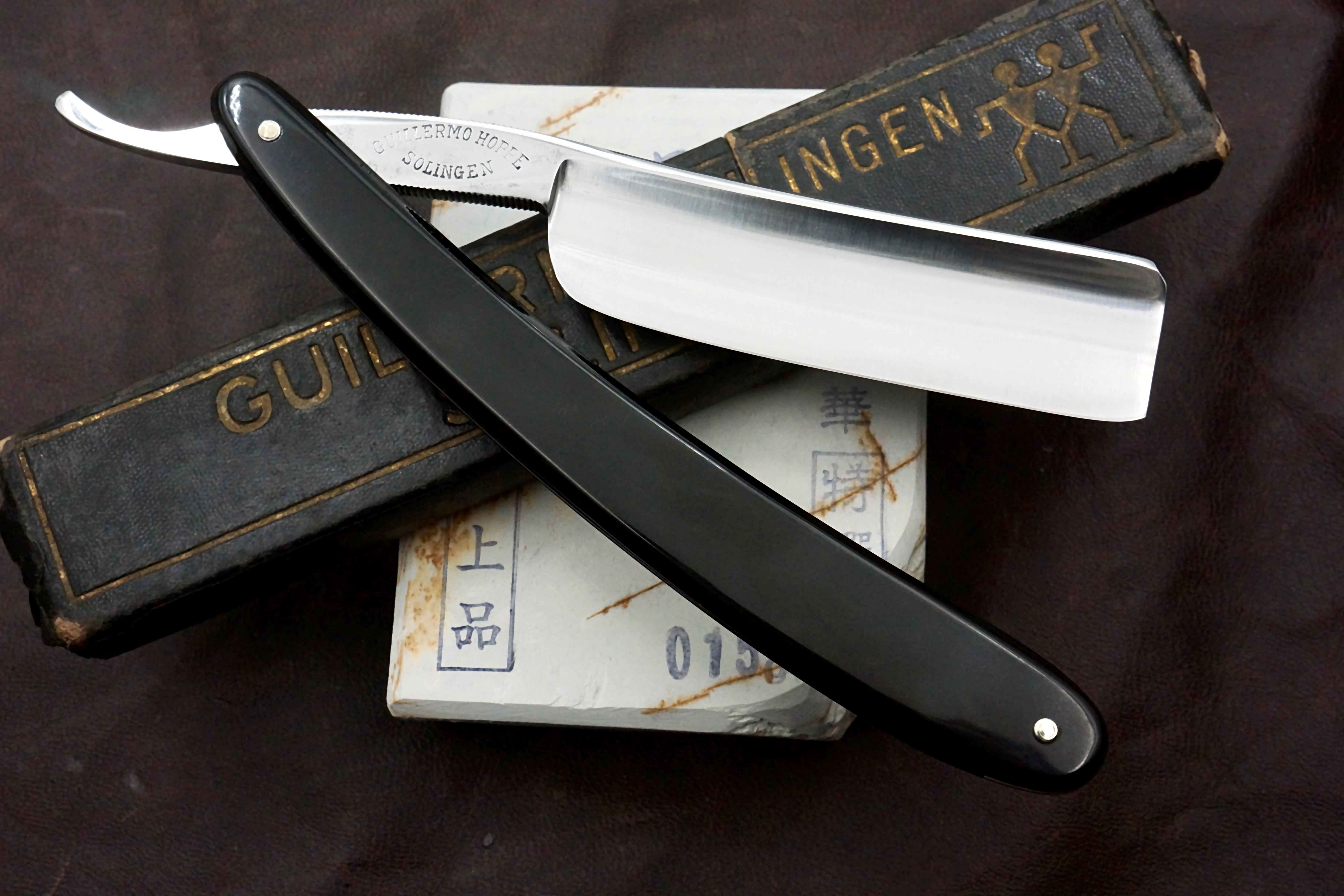 Henckels / Guillermo Hoppe No. 14 - RARE 15/16 Full Hollow Blade - Excellent++ Vintage Solingen Straight Razor - Shave Ready