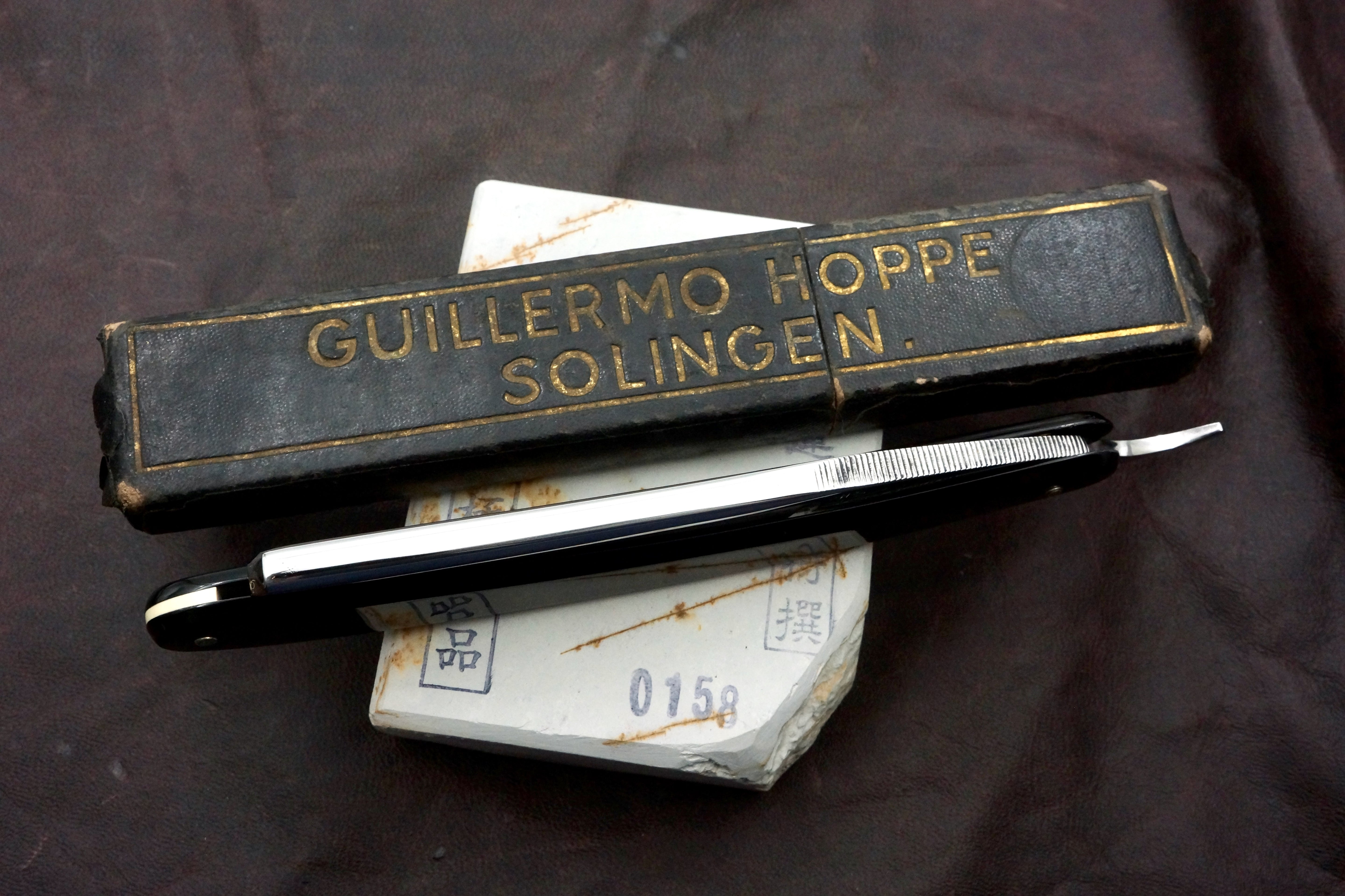 Henckels / Guillermo Hoppe No. 14 - RARE 15/16 Full Hollow Blade - Excellent++ Vintage Solingen Straight Razor - Shave Ready