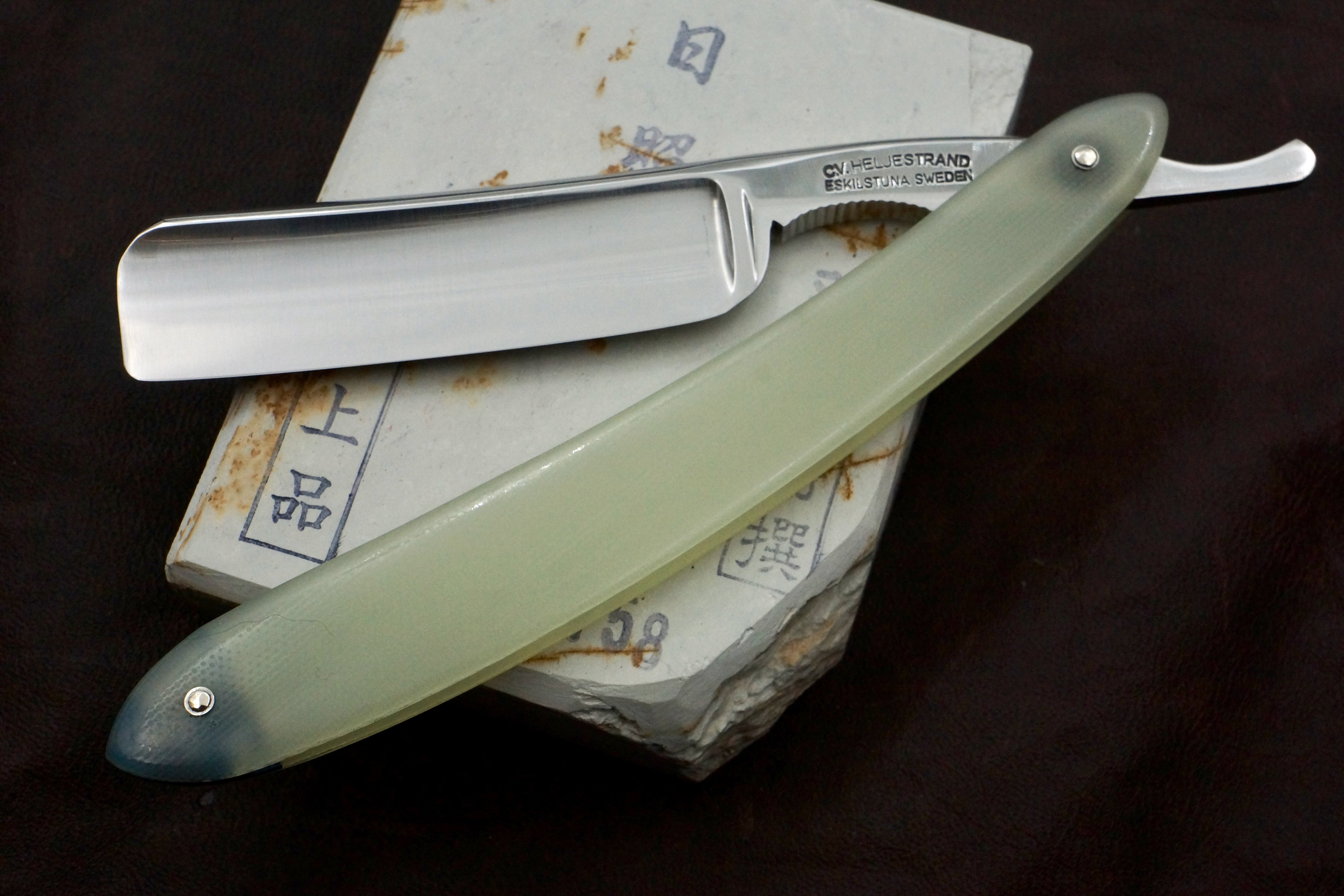 C.V. Heljestrand MK No.32 13/16 with Custom Scales - Near Pristine Vintage Eskilstuna Sweden Straight Razor - Shave Ready (Copy)