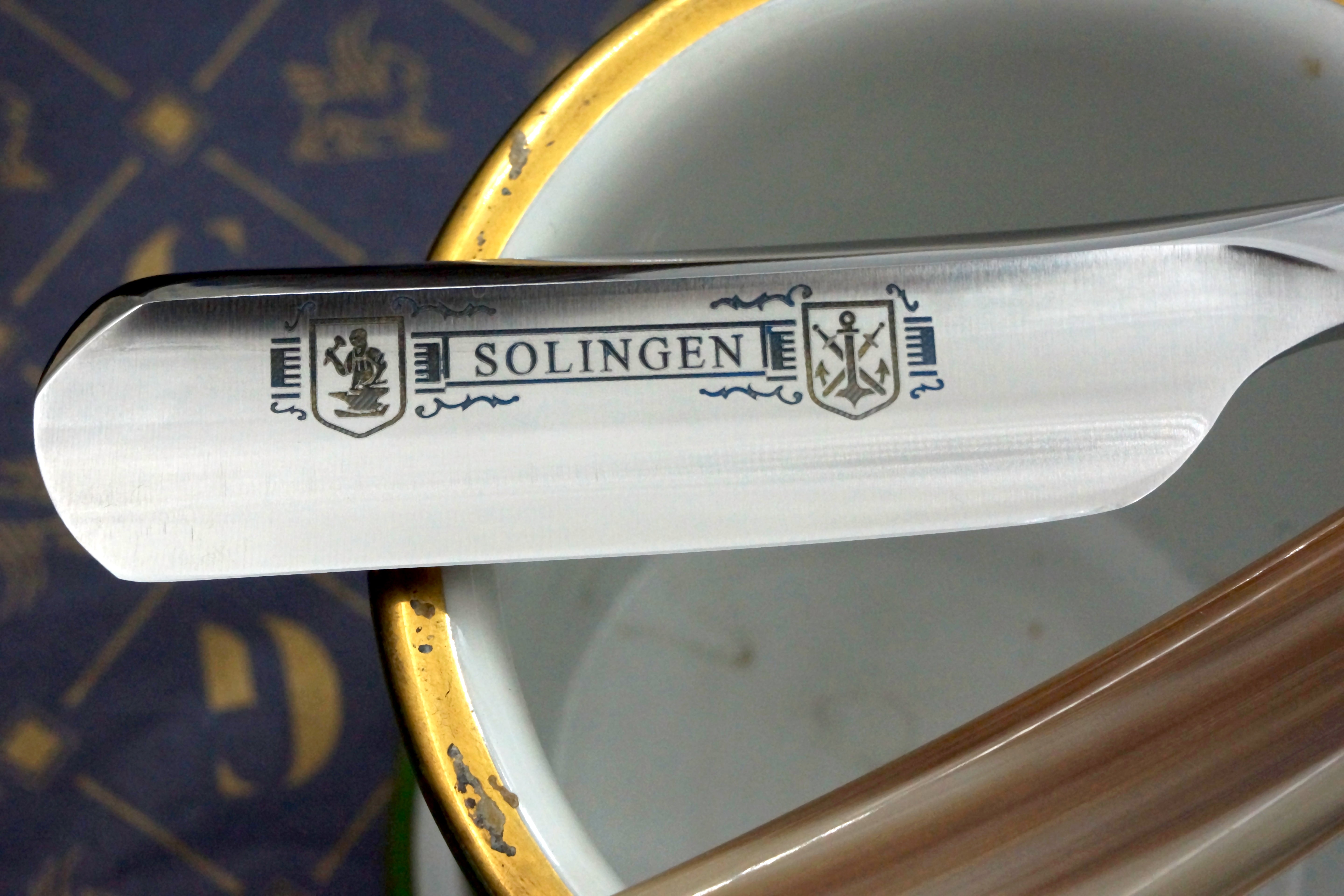 Wacker 6/8 Full Hollow Blade - Horn Scales Solingen Straight Razor - Shave Ready