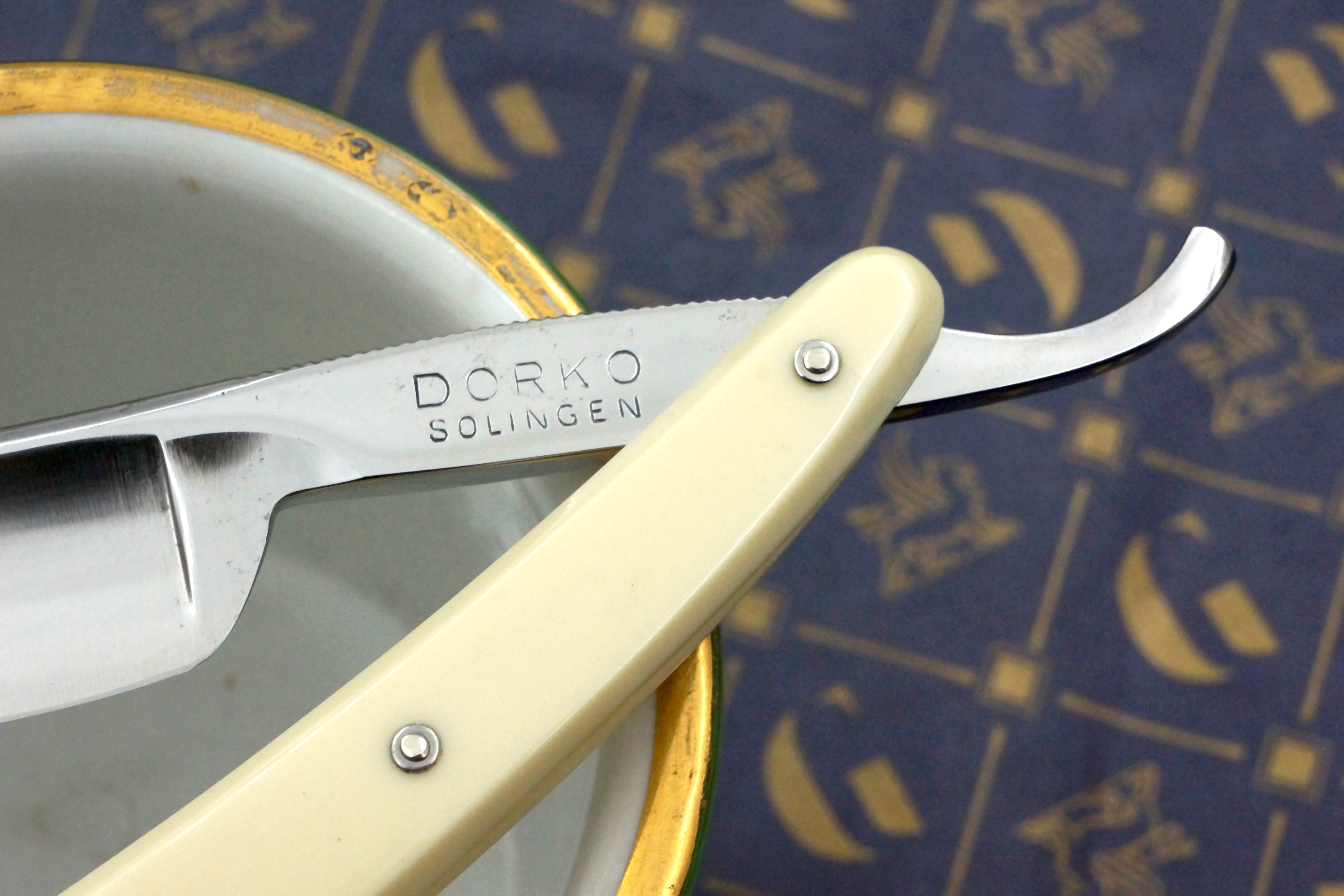 Dorko - Near Pristine 13/16 Full Hollow Shoulderless Blade - Vintage Solingen Straight Razor - Shave Ready