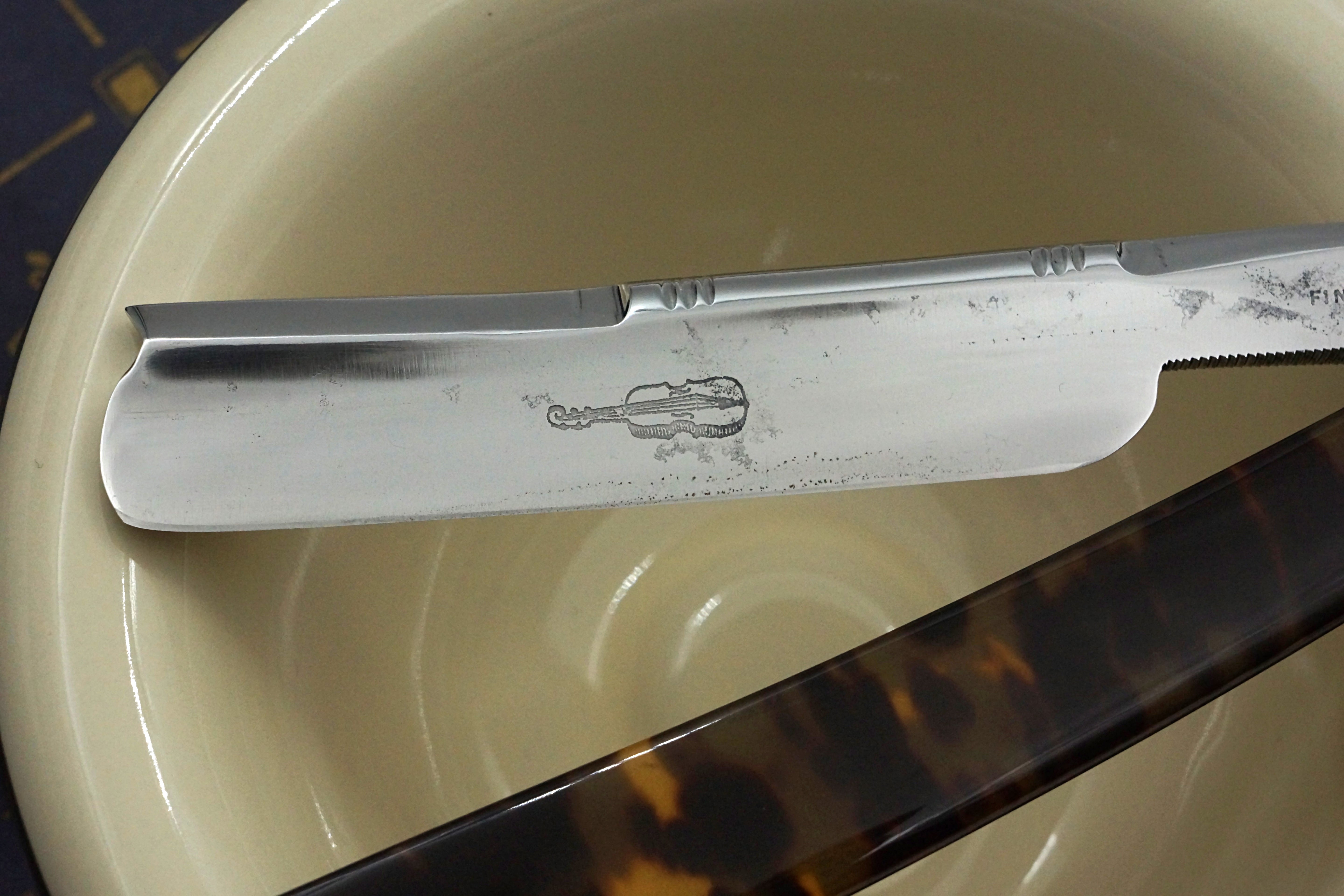 Chas. Clements Fancy Blade - Rare Tortoiseshell Scaled - 11/16 Restored Sheffield Straight Razor - Shave Ready