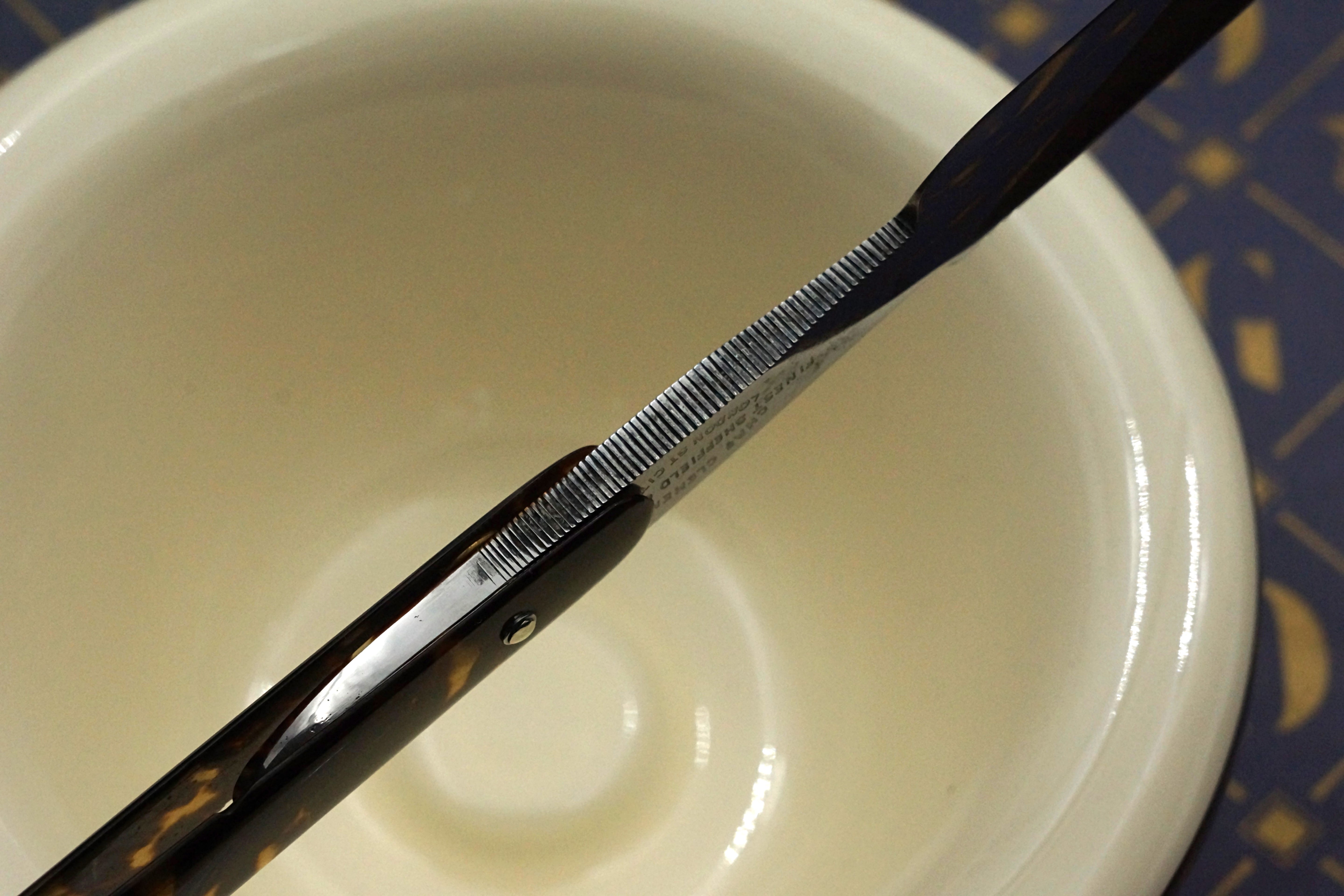 Chas. Clements Fancy Blade - Rare Tortoiseshell Scaled - 11/16 Restored Sheffield Straight Razor - Shave Ready