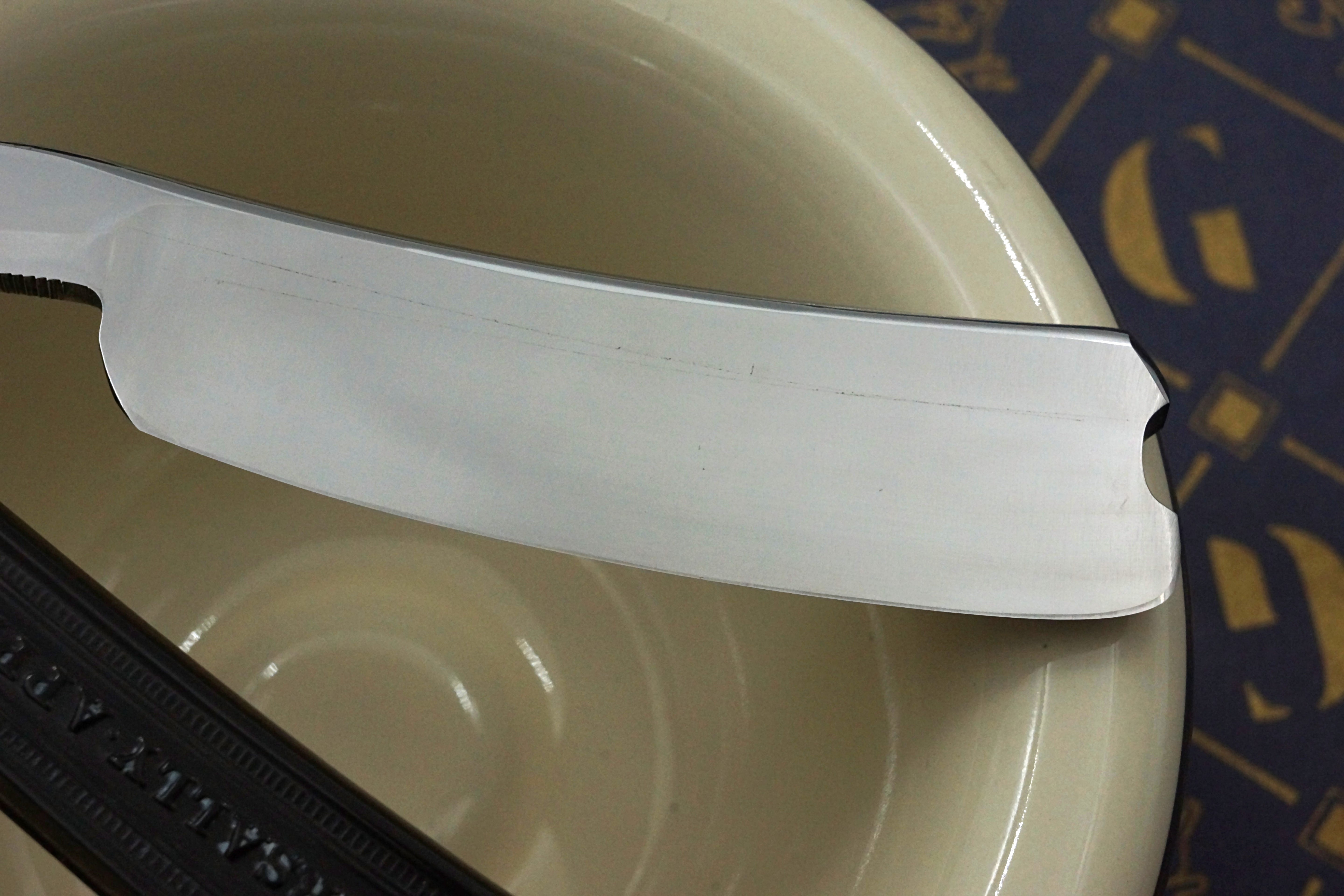 Wade & Butcher 13/16 Celebrated Fine India Steel with Original Pressed Horn Scales Sheffield Straight Razor - Shave Ready (Copy)