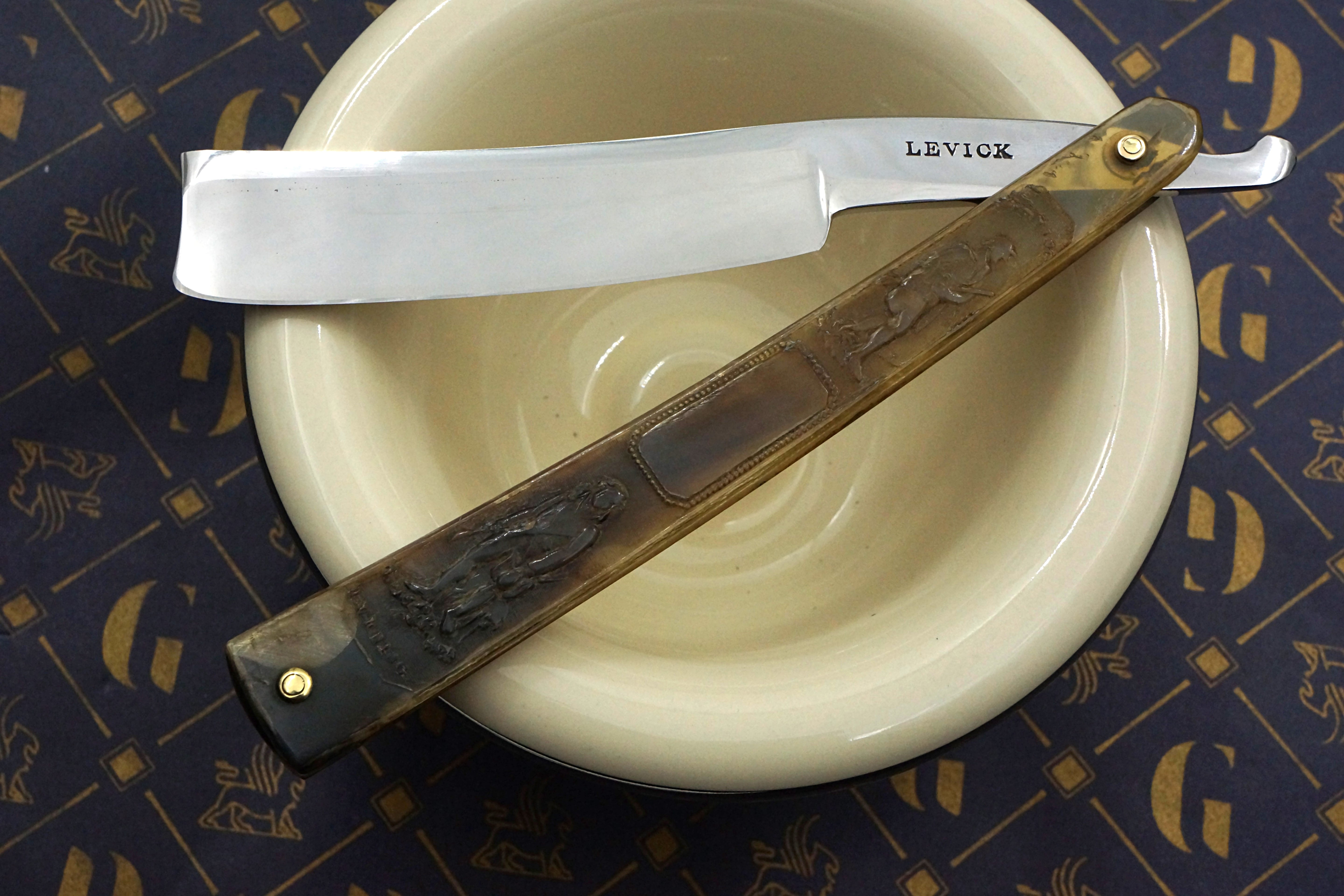 LEVICK Early 1800s -13/16 Blade with Rare Detailed Pressed Horn Scales - Vintage Sheffield Straight Razor - Shave Ready
