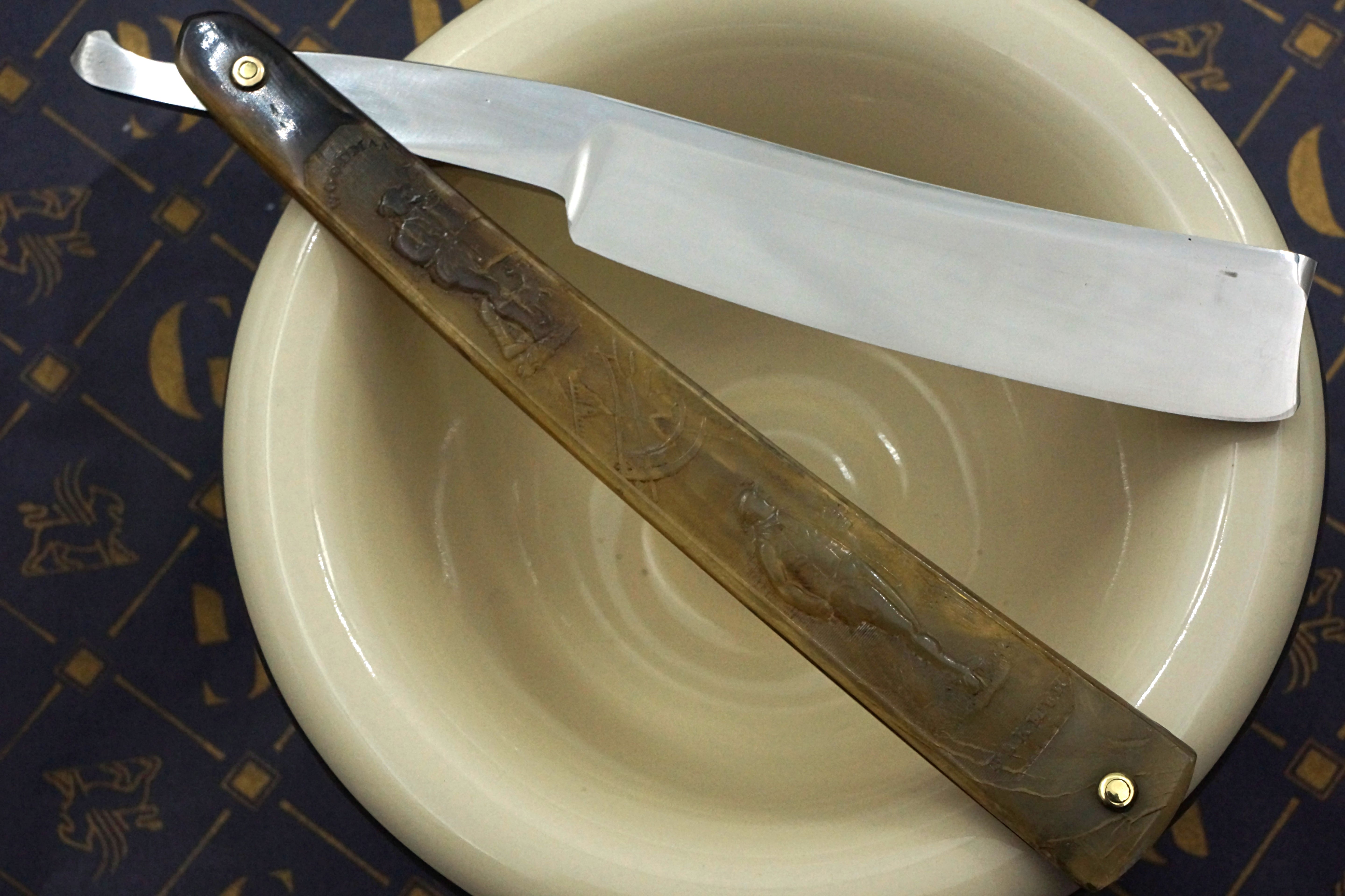 LEVICK Early 1800s -13/16 Blade with Rare Detailed Pressed Horn Scales - Vintage Sheffield Straight Razor - Shave Ready