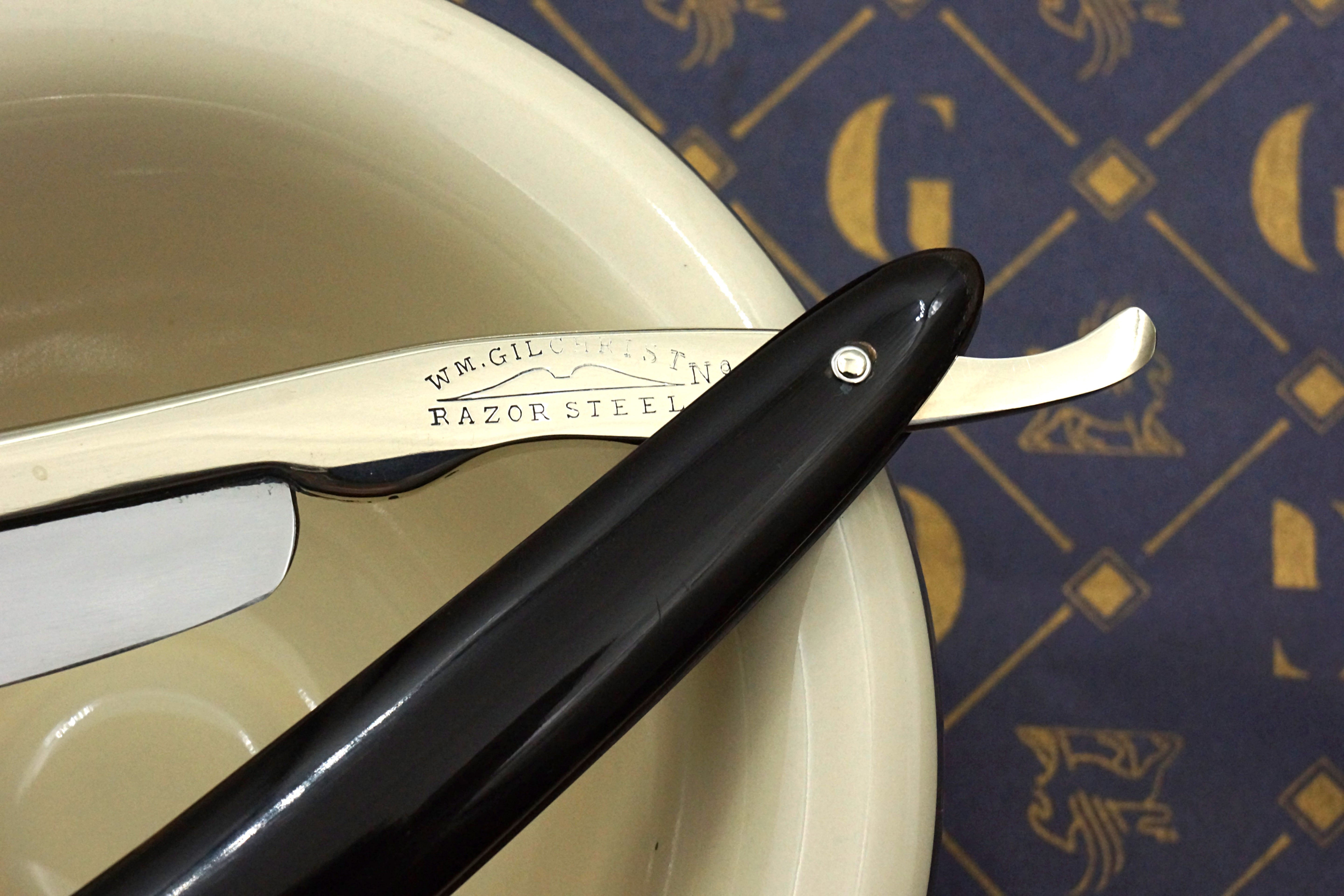 Wm. Gilchrist - Restored & Rare Brass Frameback 6/8 Sheffield Straight Razor with Horn Scales - Shave Ready