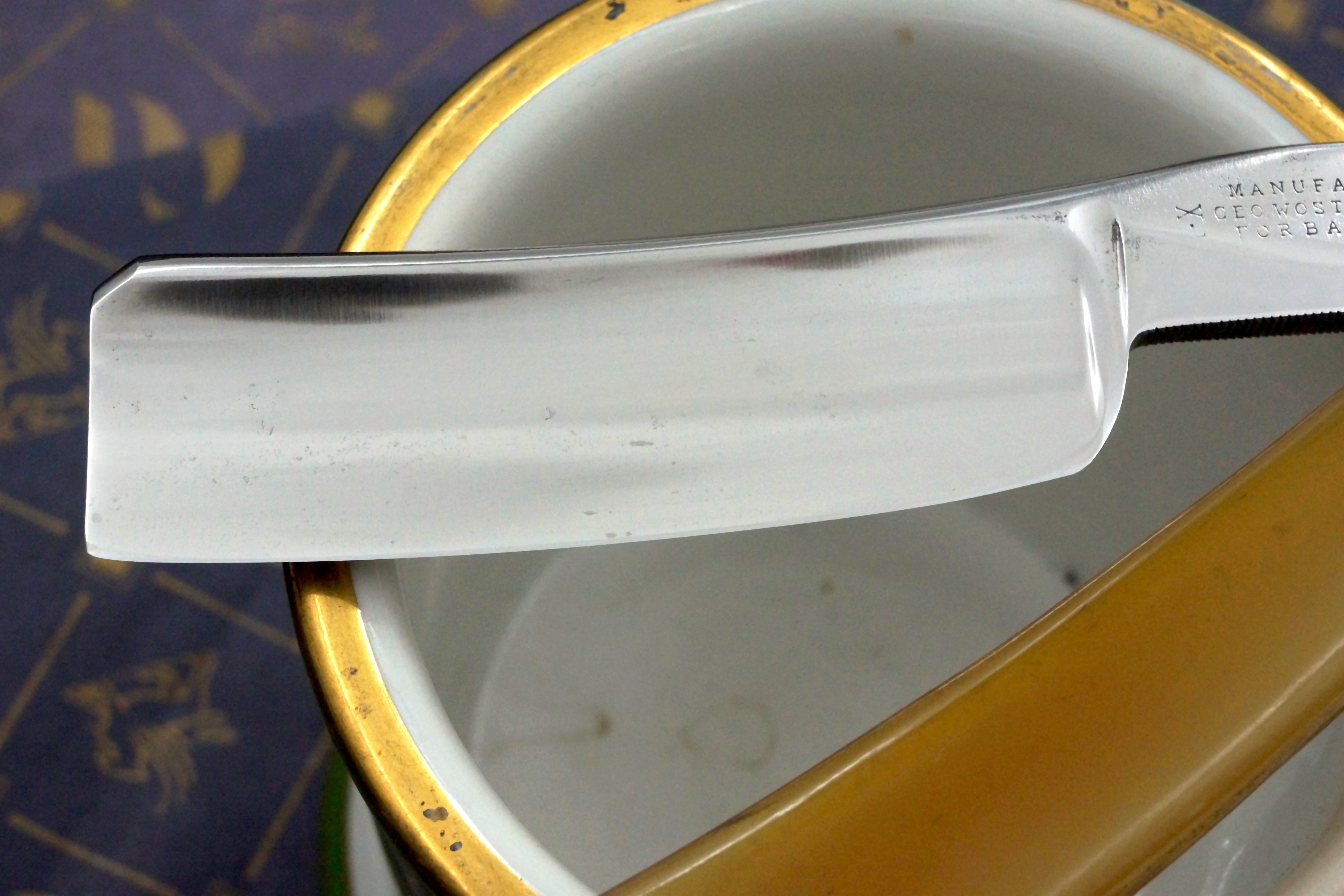 George Wostenholm & Son For Barbers Use 15/16 Blade with New Horn Scales - Fully Restored Sheffield Straight Razor - Shave Ready