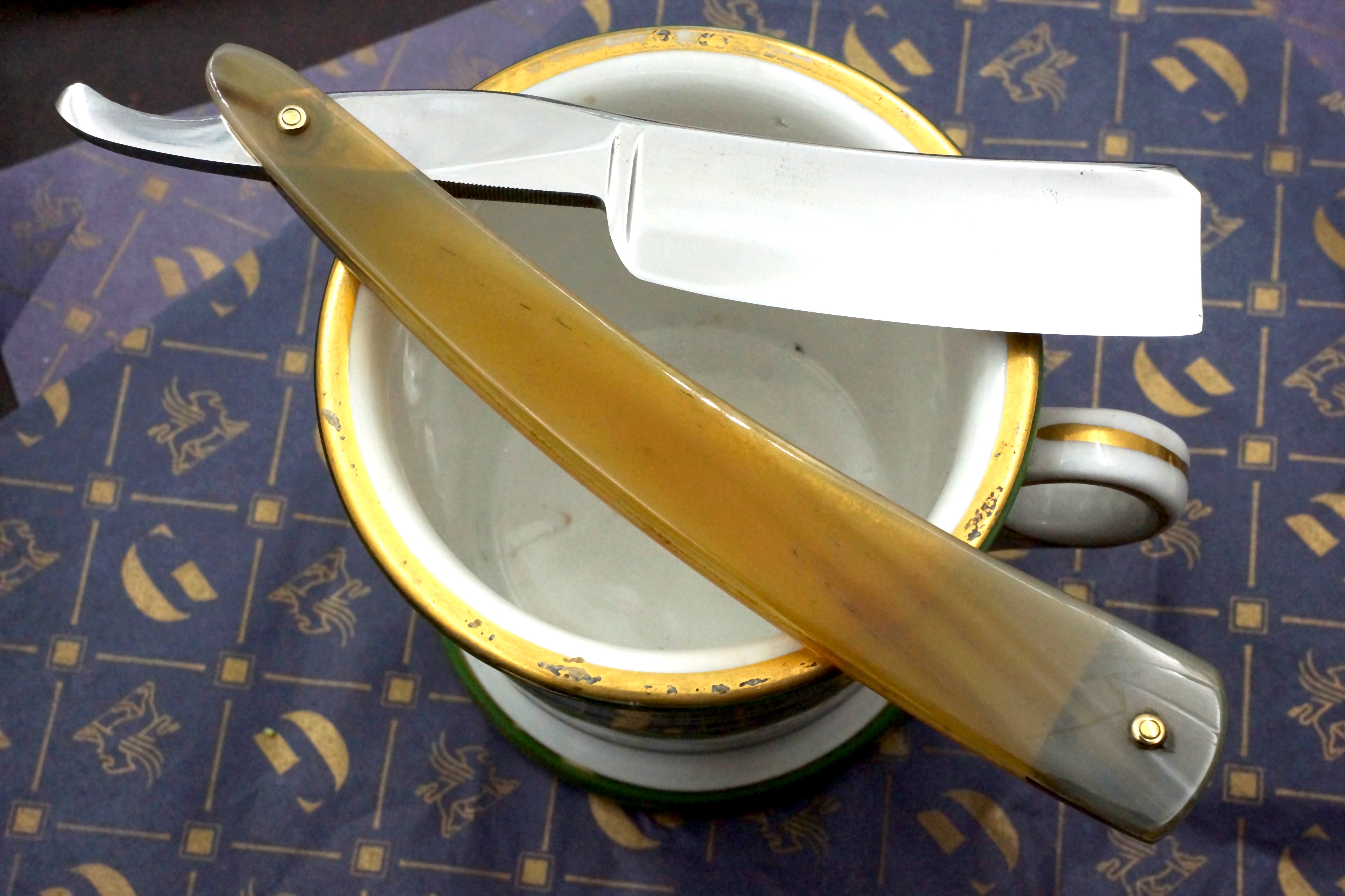 George Wostenholm & Son For Barbers Use 15/16 Blade with New Horn Scales - Fully Restored Sheffield Straight Razor - Shave Ready