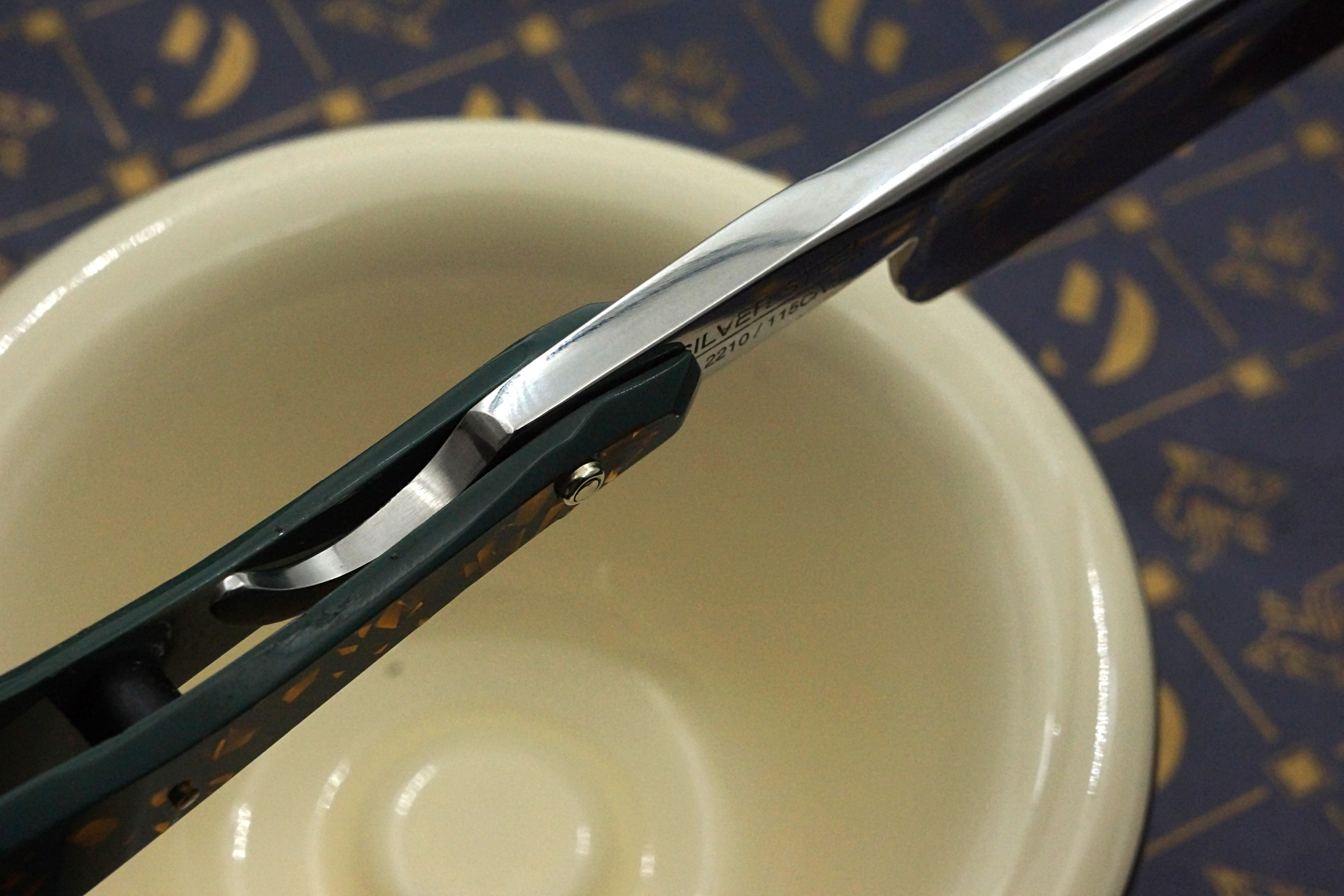 Griffith 8/8 Silver Steel Extra Hollow Etched Blade - Sage Green and Copper Flake Acrylic Scales Artisan Straight Razor - Shave Ready