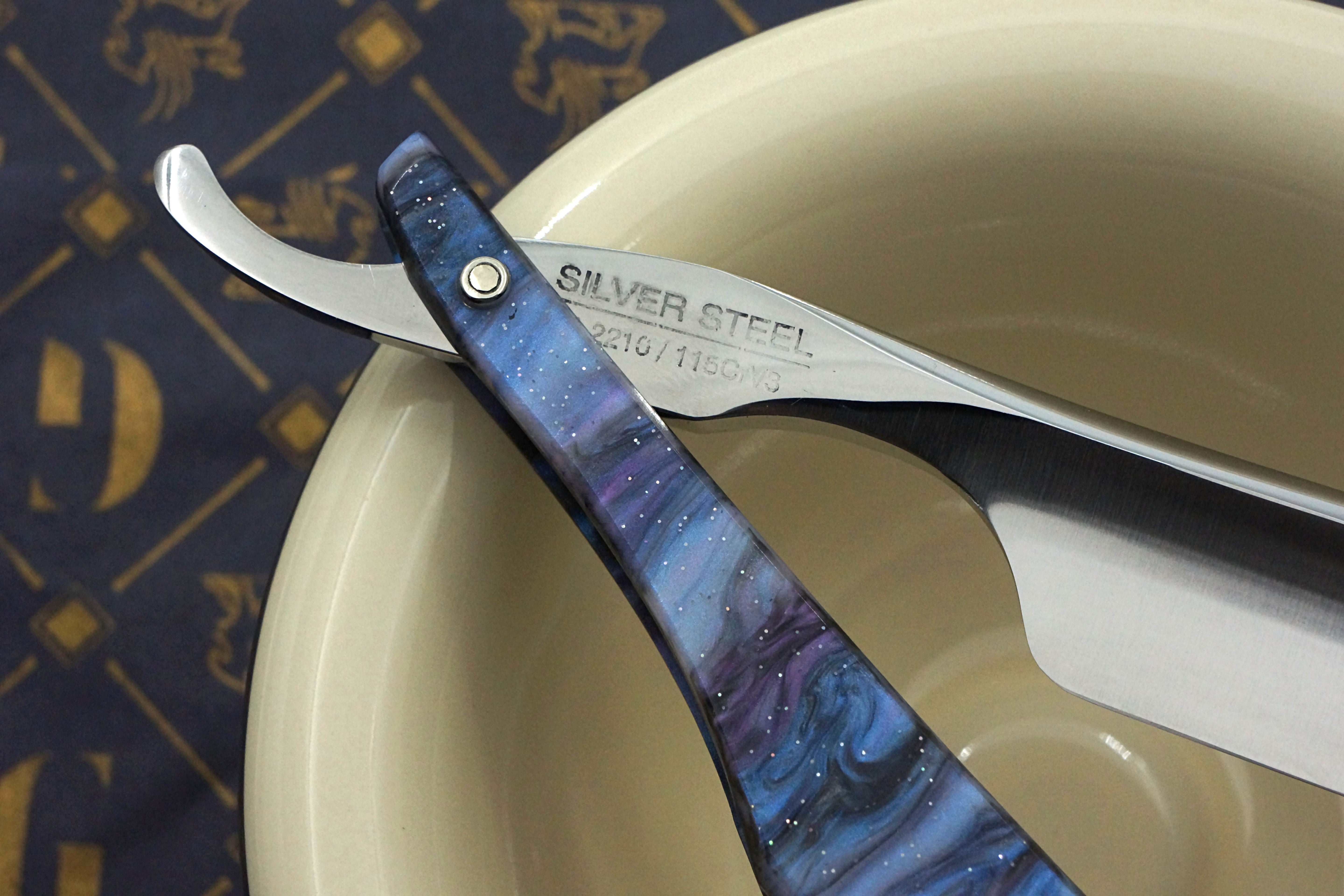 Griffith 13/16 Full Hollow Blade - Purple Starry Sky Acrylic Scales Artisan Straight Razor