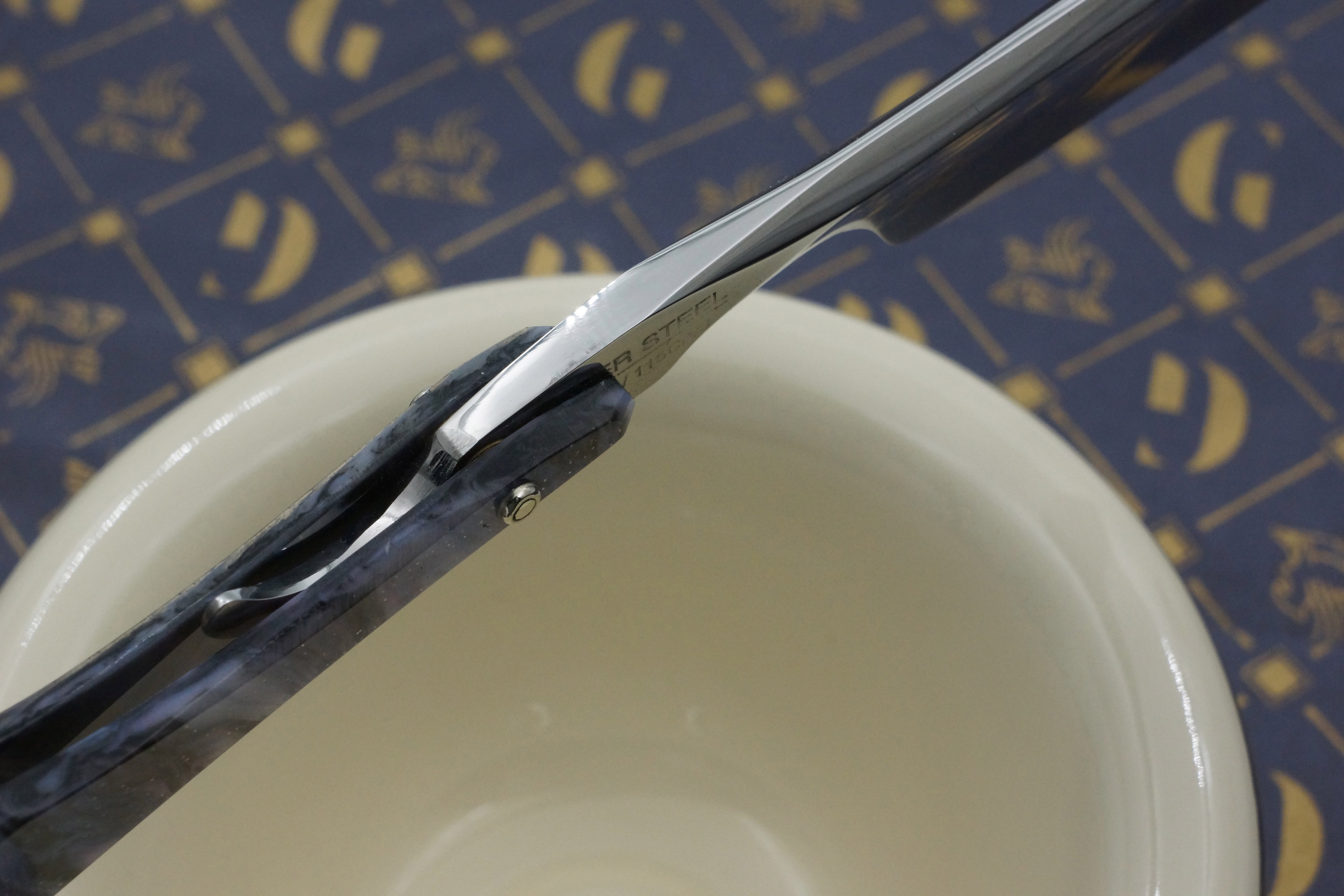 Griffith 13/16 Full Hollow Blade - Purple Starry Sky Acrylic Scales Artisan Straight Razor
