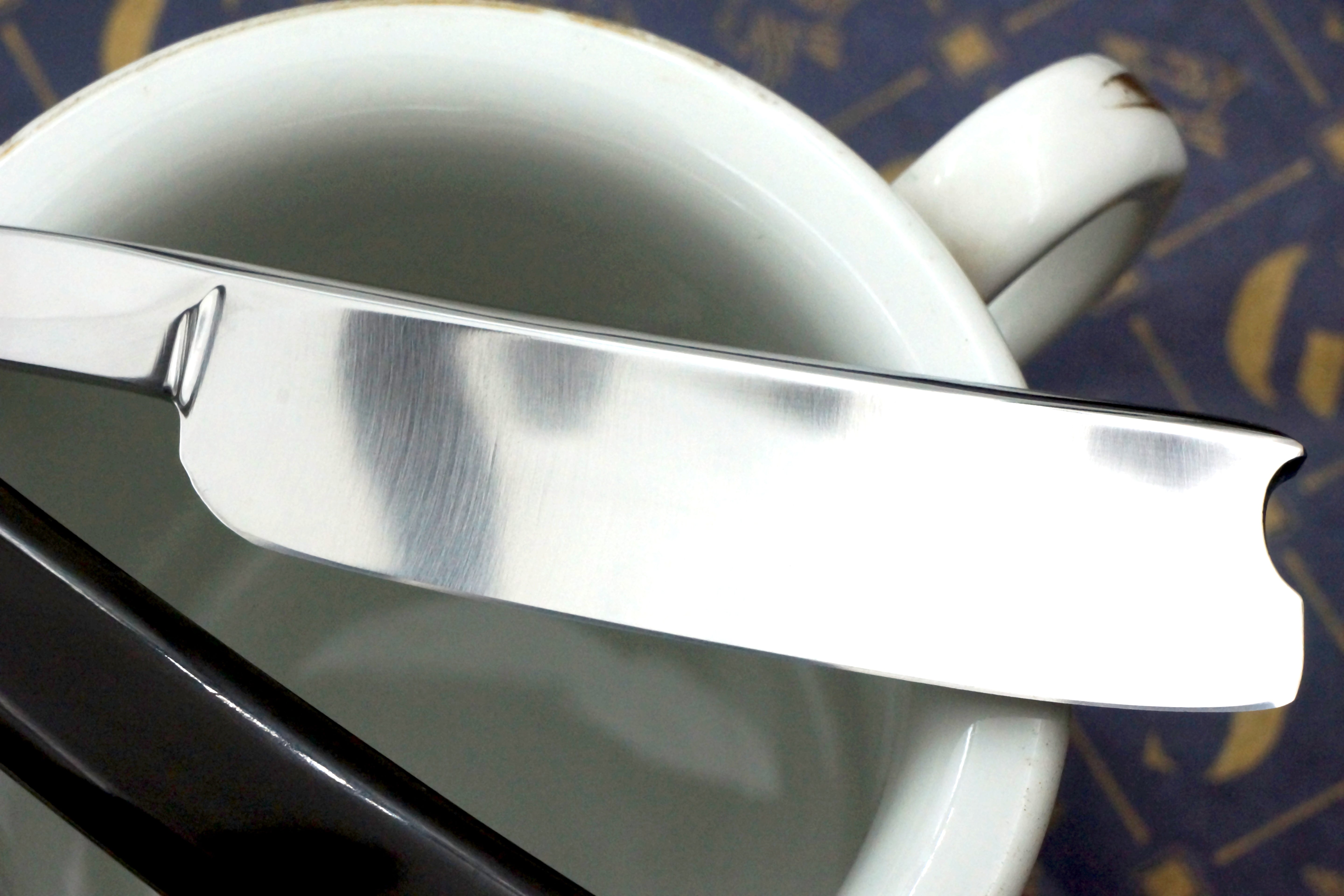 Joseph Rodgers & Sons 13/16 Blade with New Horn Scales - Restored Sheffield Straight Razor - Shave Ready