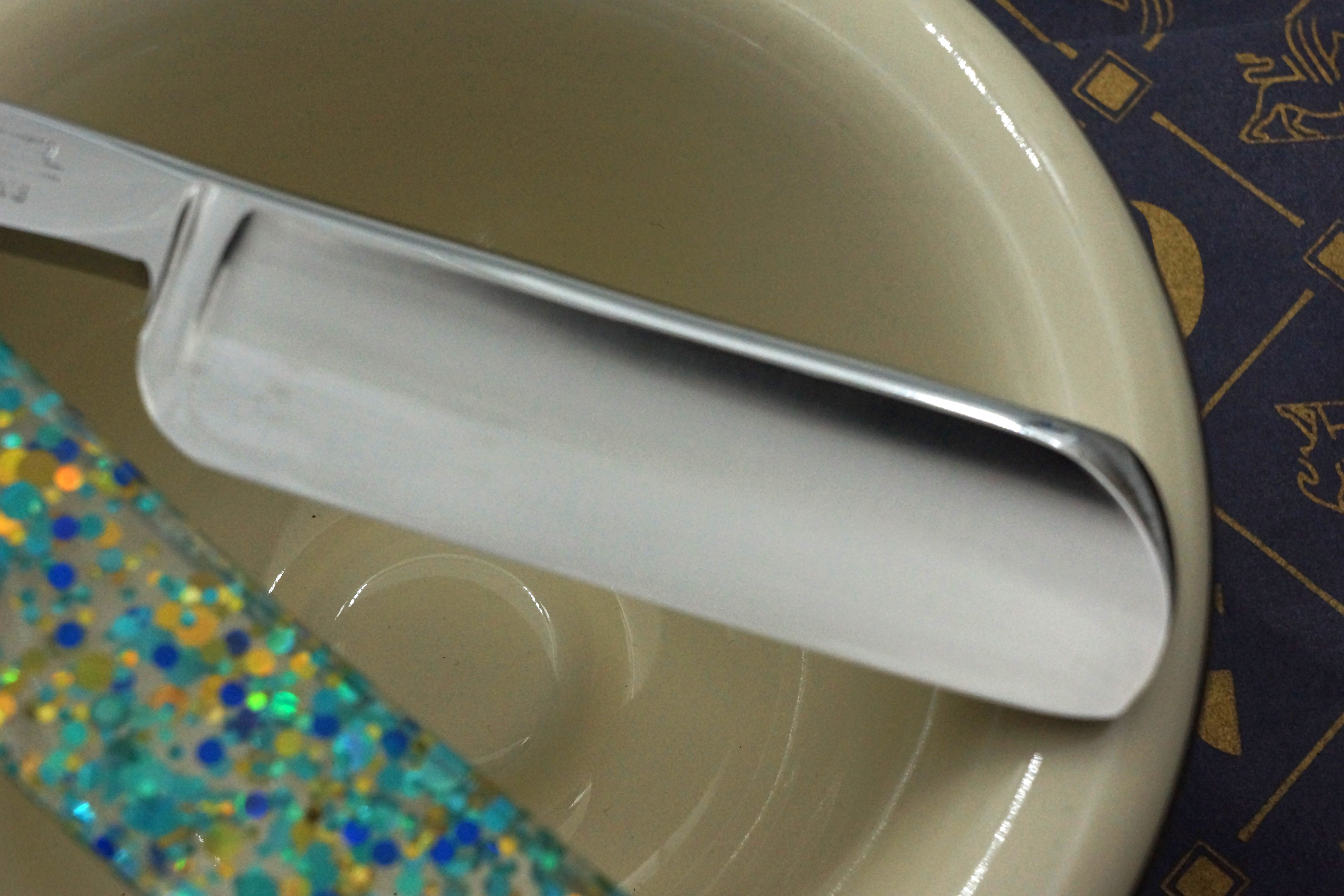 Griffith 7/8 Silver Steel Full Hollow Blade - Teal Dots and Glitter Acrylic Scales Artisan Straight Razor - Shave Ready