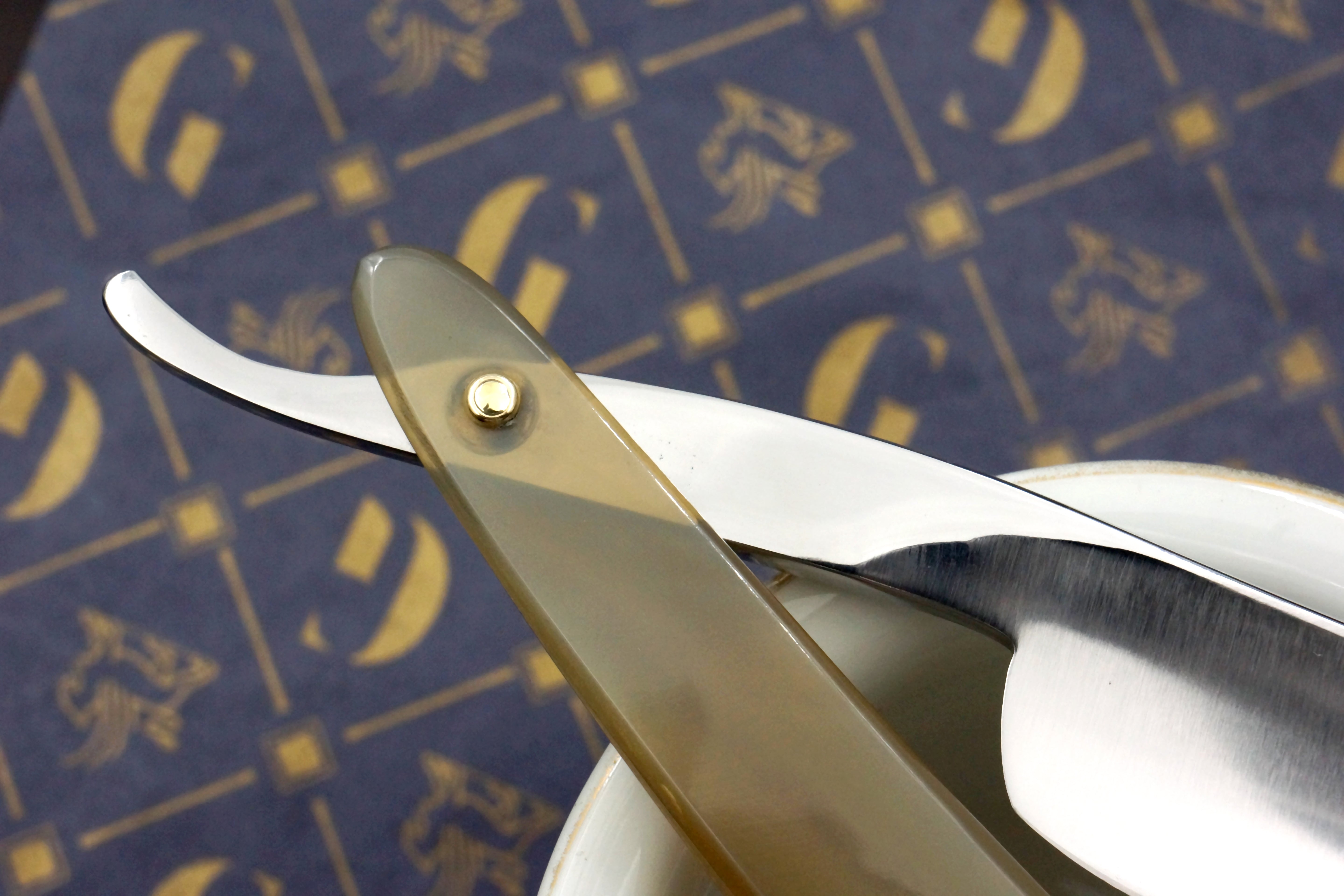 H. Botte Gand 15/16 Blade with New Horn Scales Belgian Straight Razor - Shave Ready