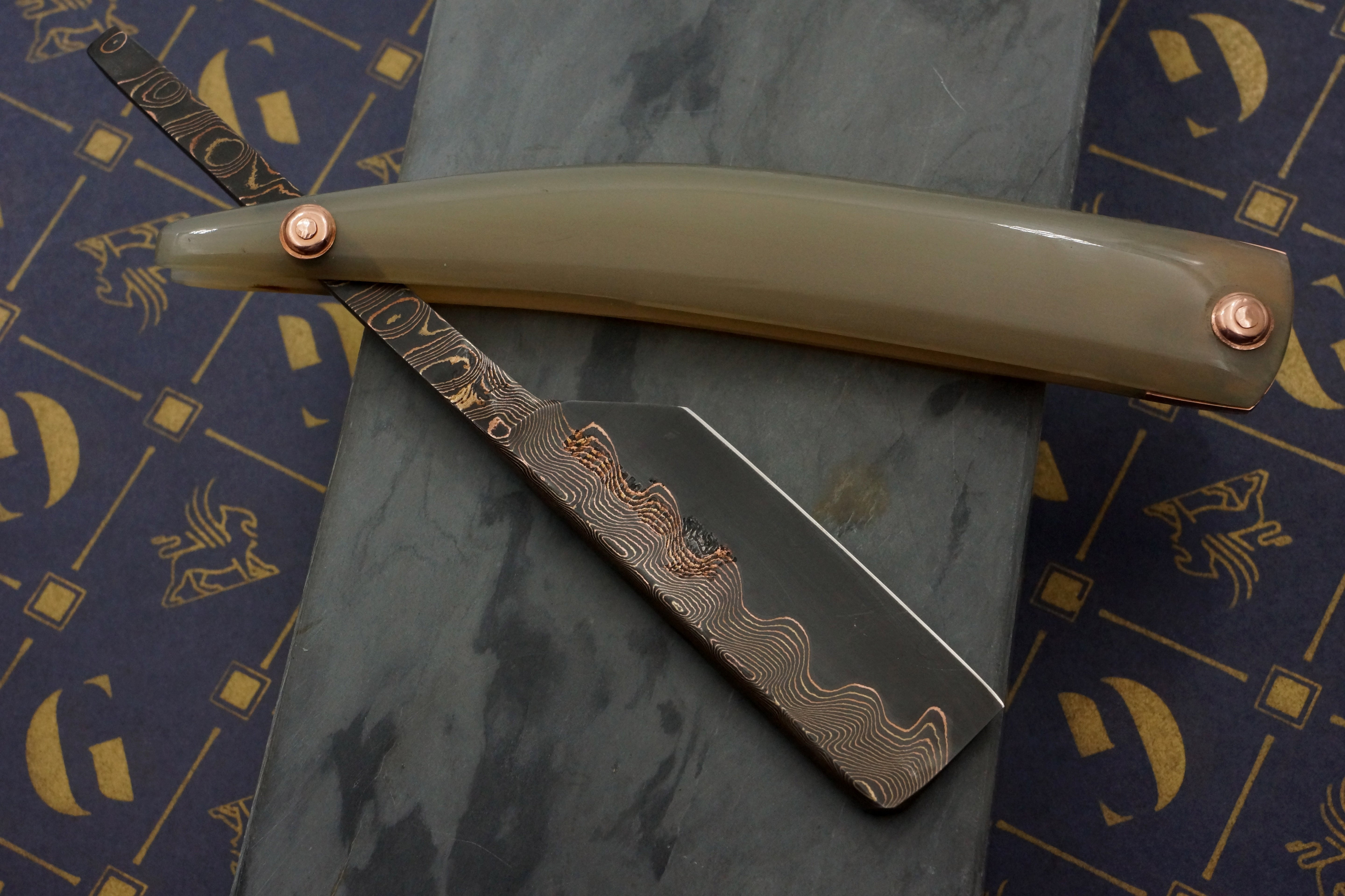 Griffith 18mm Copper & Bronze Damascus San Mai Folding Kamisori with Horn Scales Artisan Razor