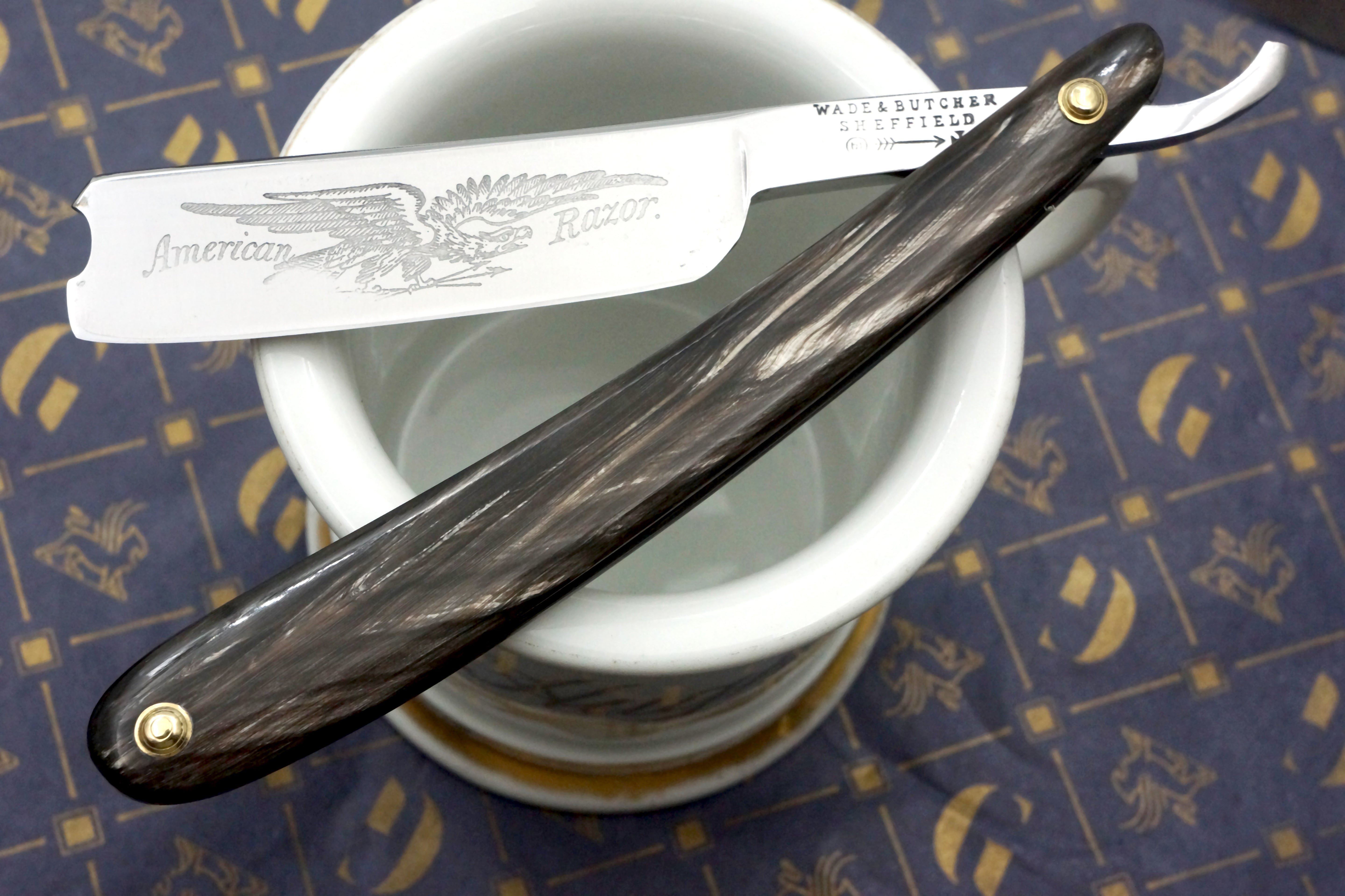 Wade & Butcher "American Razor" 13/16 Blade with New Horn Scales Sheffield Straight Razor - Shave Ready