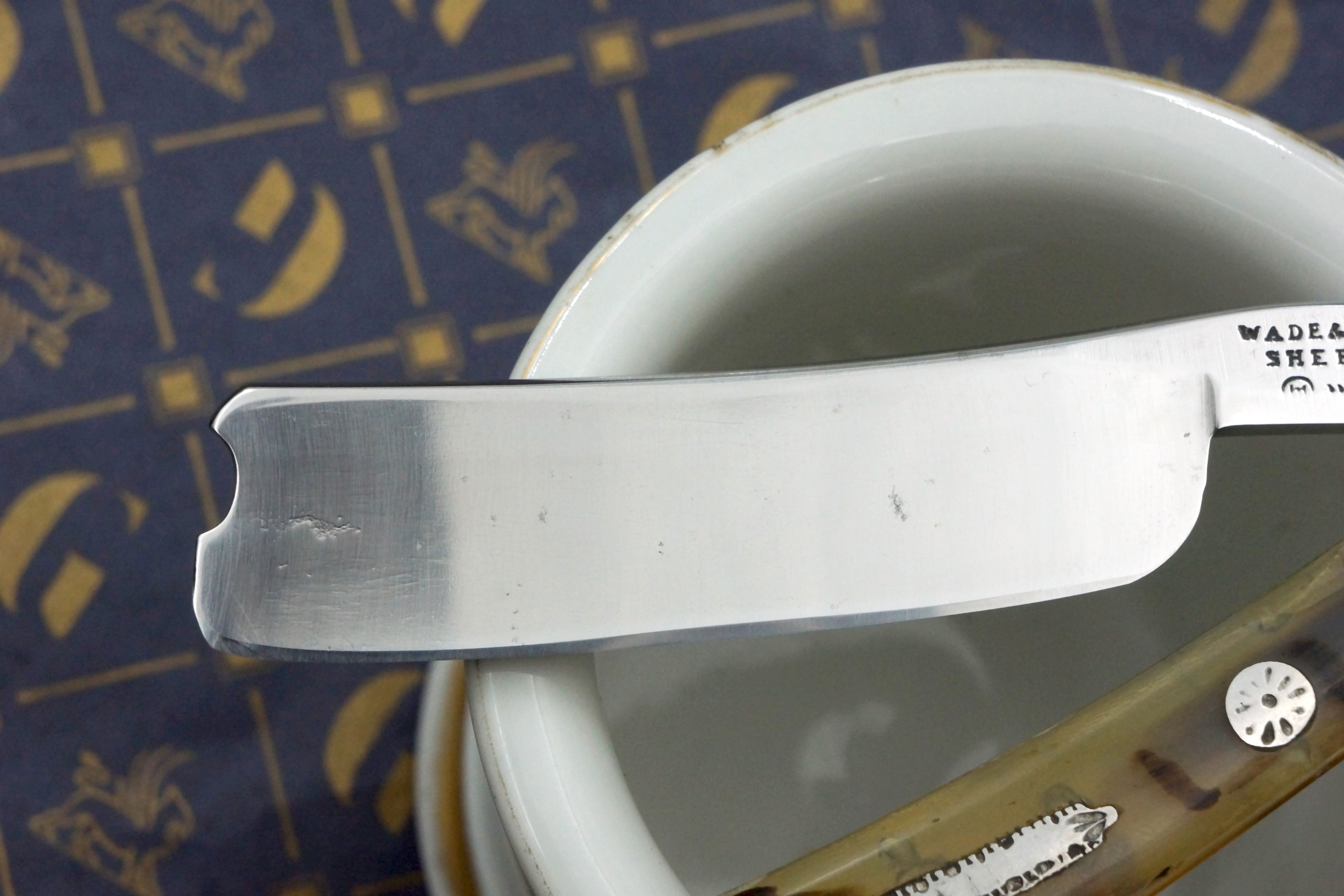 Wade & Butcher 6/8 Near Wedge Blade with Fancy Original Scales Sheffield Straight Razor - Shave Ready