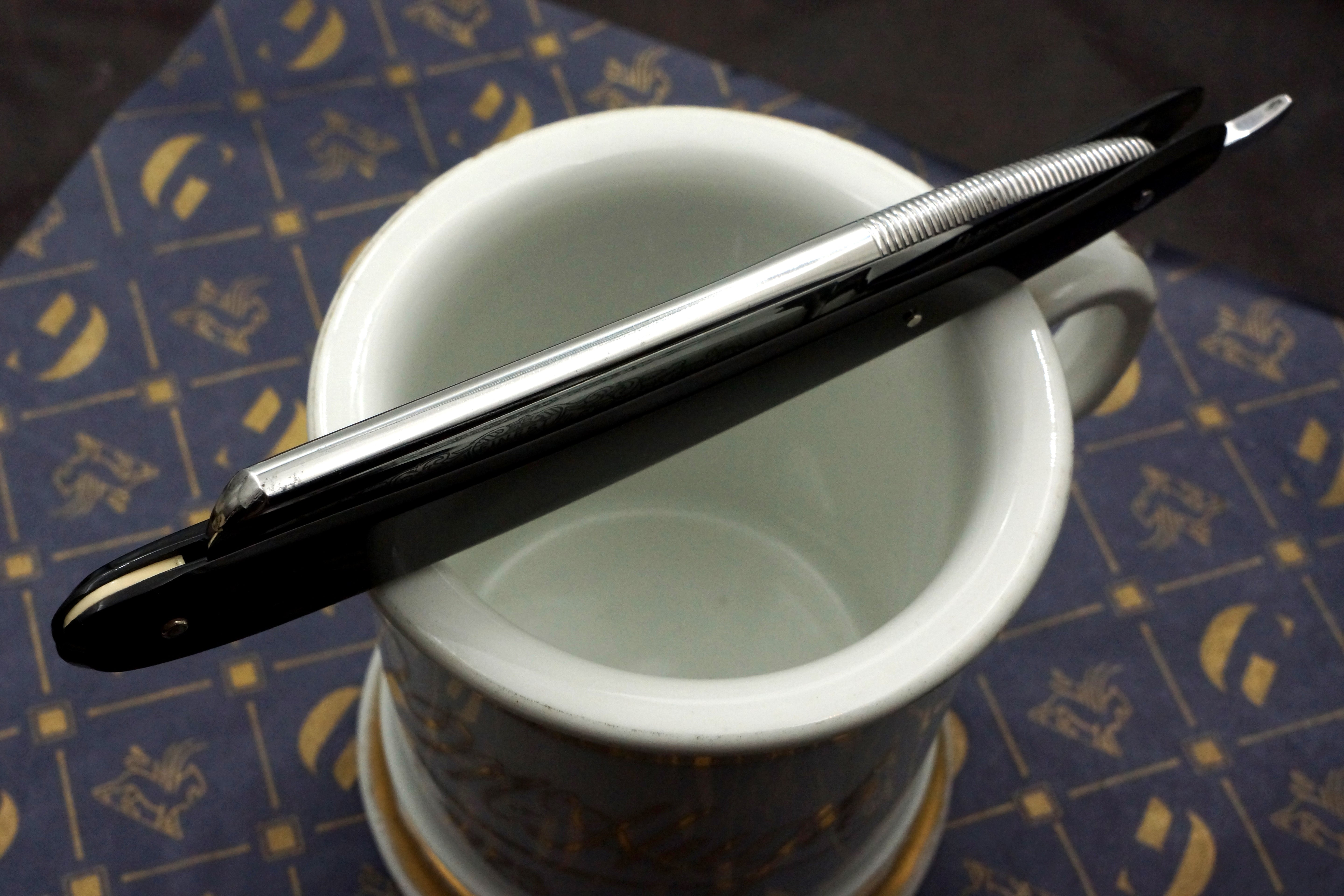 T.R. Cadman & Sons "Bengall" Etched Full Hollow - 13/16 Excellent Restored Sheffield Straight Razor - Shave Ready