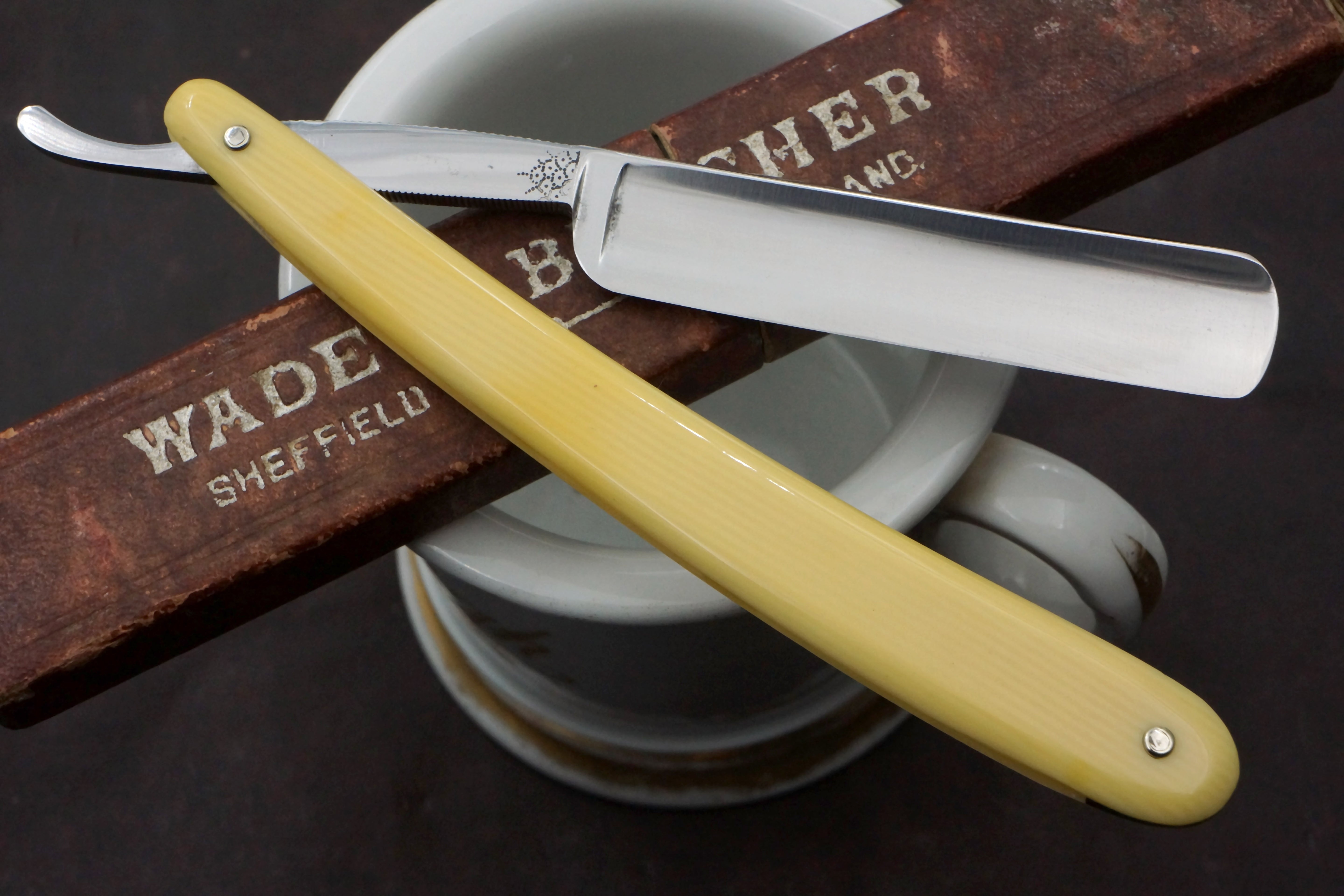 Wade & Butcher Near Mint 11/16 with Celluloid Scales Sheffield Straight Razor - Shave Ready