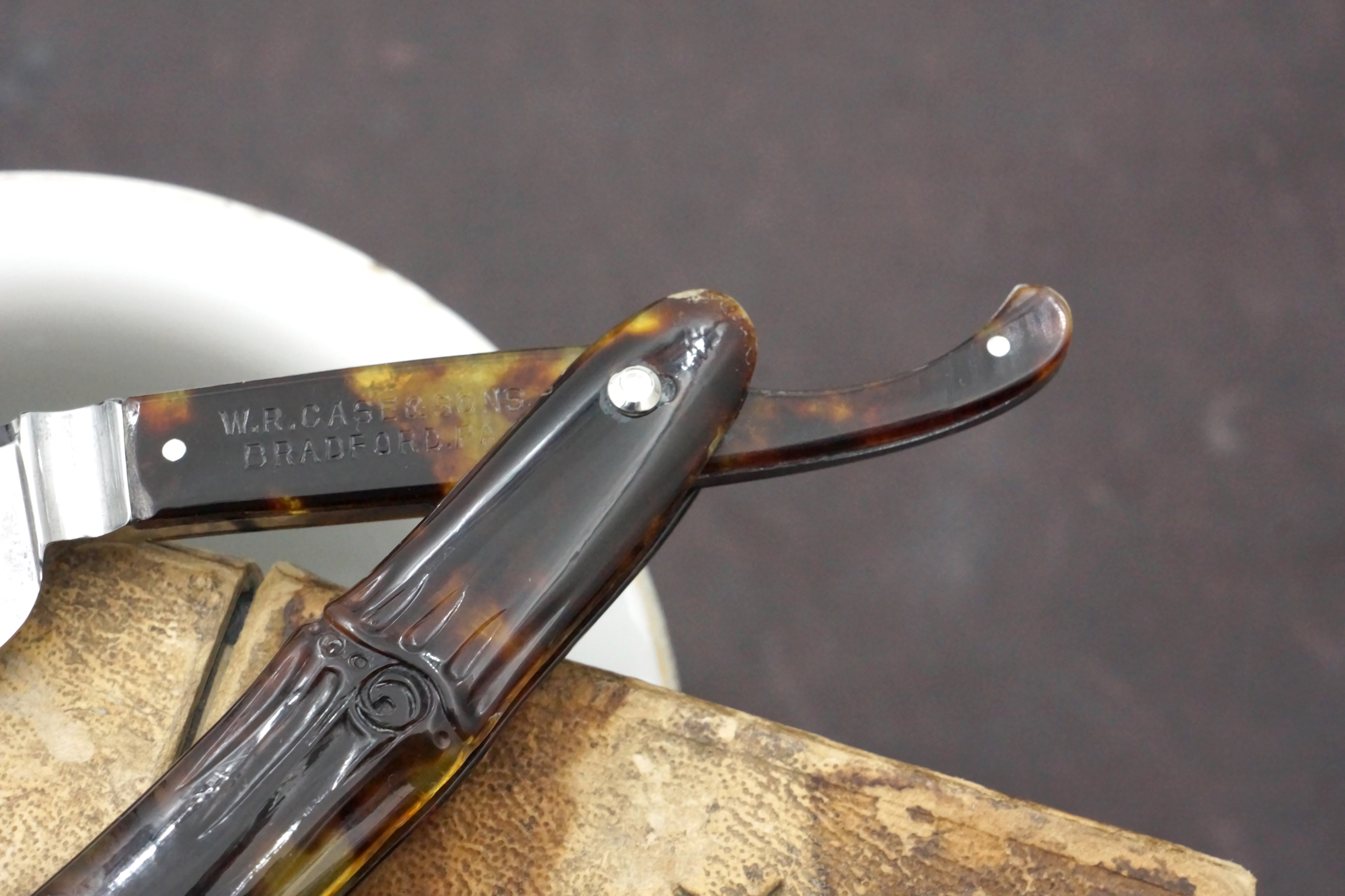 Case Bros. - 5/8 Fancy Clad Tang Scarce American Straight Razor - Shave Ready