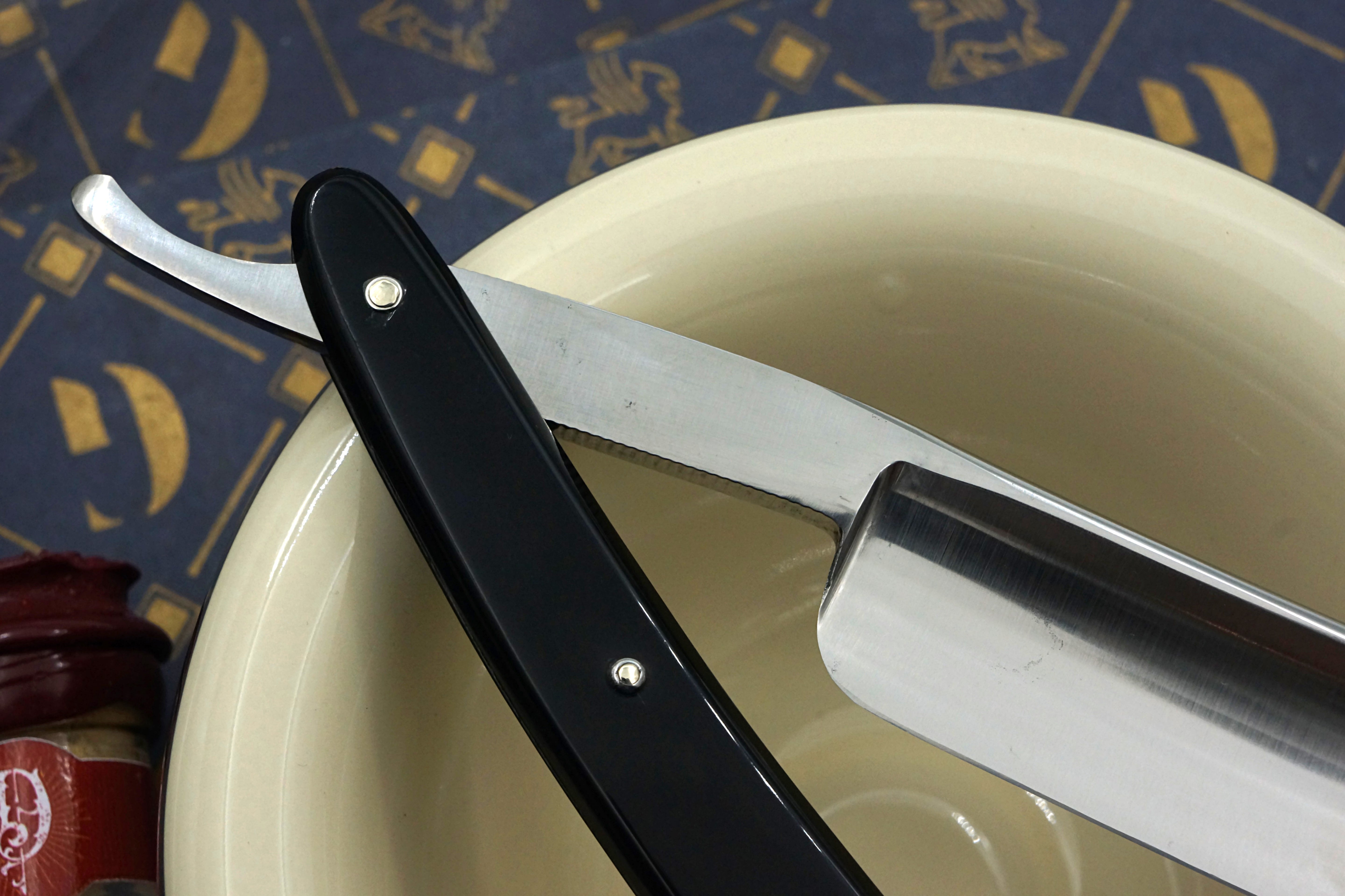 D. Peres No. 14 - RARE 15/16 Full Hollow Blade - Excellent++ Vintage Solingen Straight Razor - Shave Ready