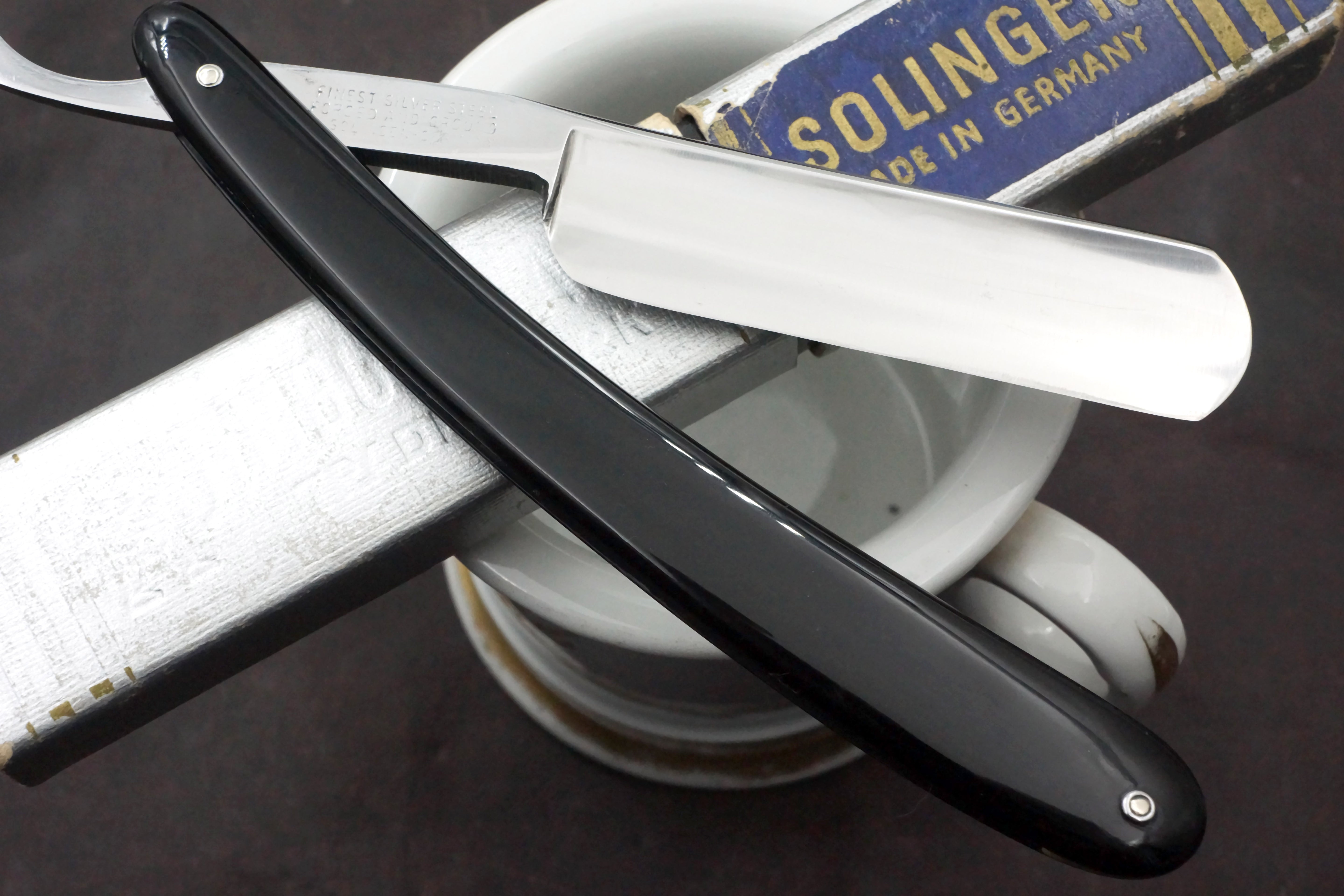 Ambossman No.60 - 13/16 Full Hollow Etched Blade - Restored Vintage Solingen Straight Razor - Shave Ready