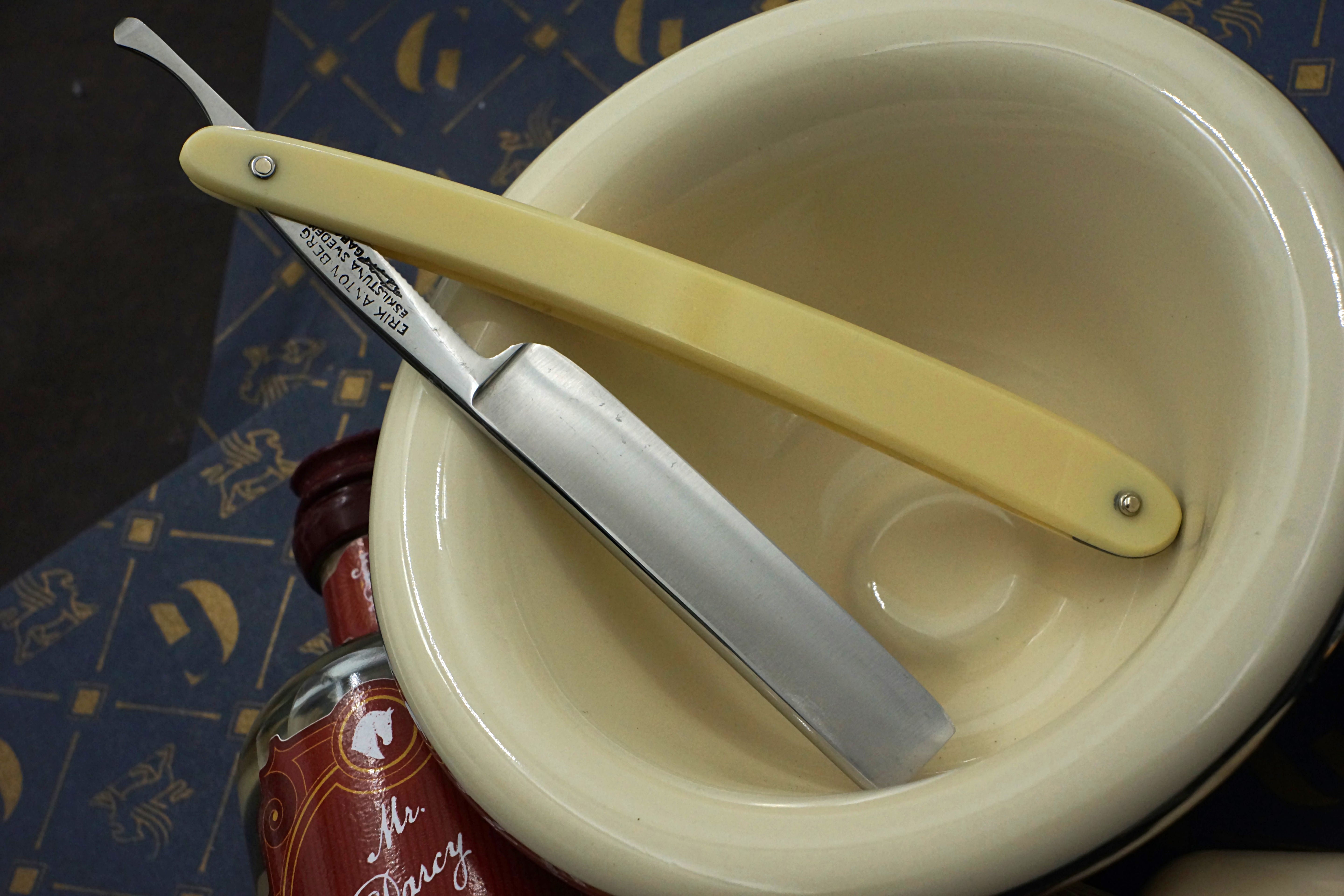 Erik Anton Berg 9/16 Near Wedge - Fully Restored Eskilstuna Sweden Straight Razor - Shave Ready
