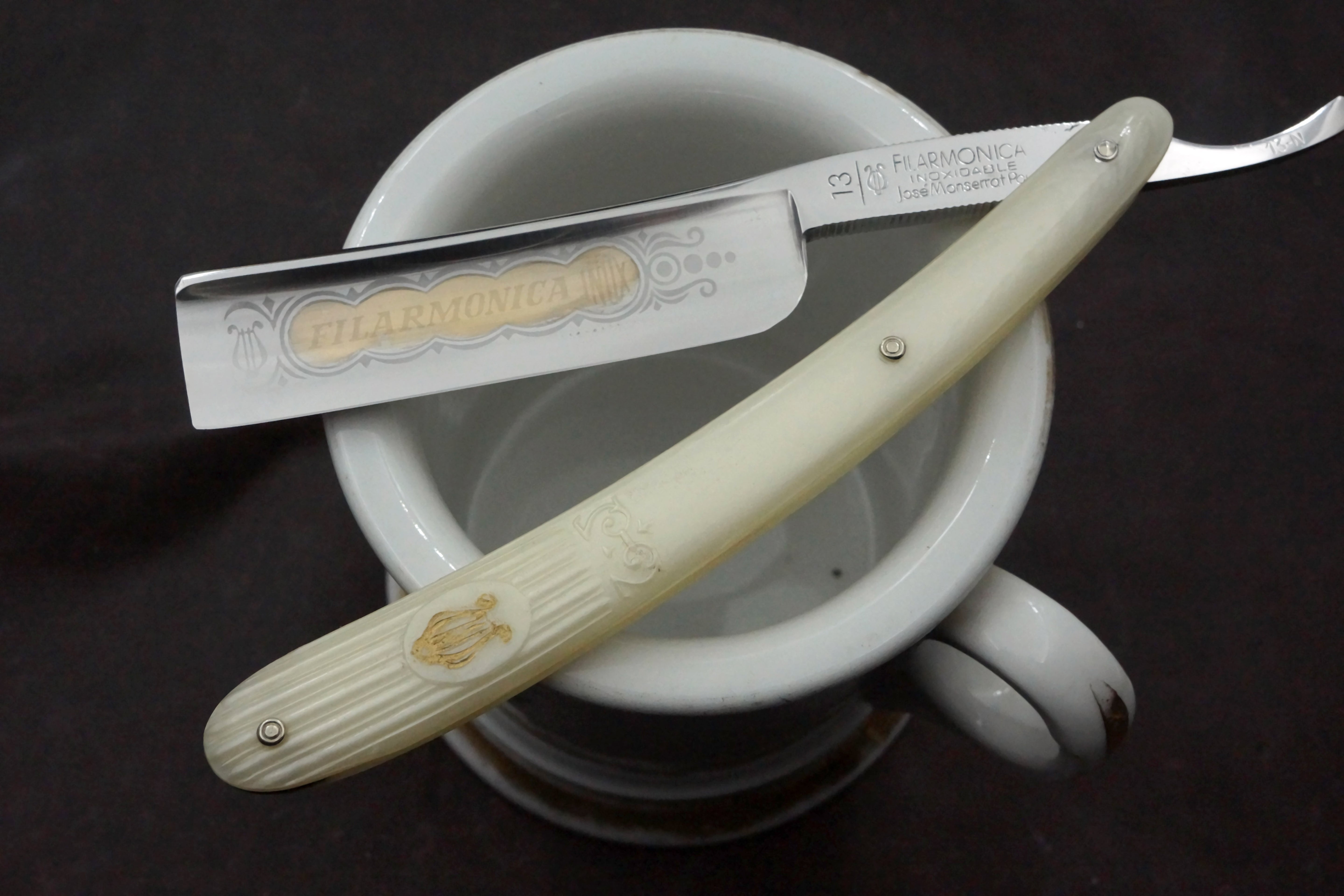 Filarmonica Inox Stainless Steel JMP No. 13 6/8 Full Hollow Blade - Excellent+ Vintage Spanish Straight Razor - Shave Ready