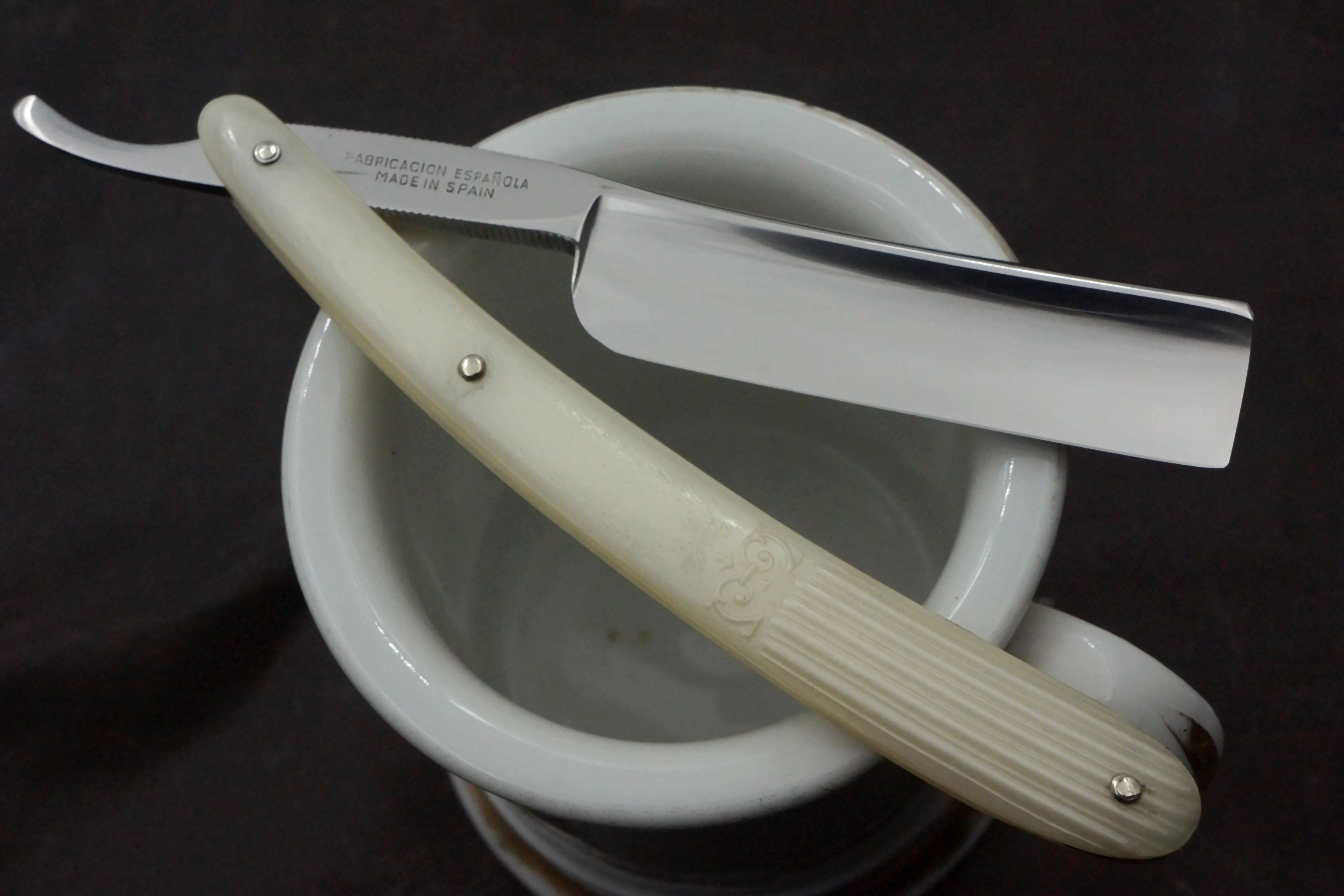 Filarmonica Inox Stainless Steel JMP No. 13 6/8 Full Hollow Blade - Excellent+ Vintage Spanish Straight Razor - Shave Ready