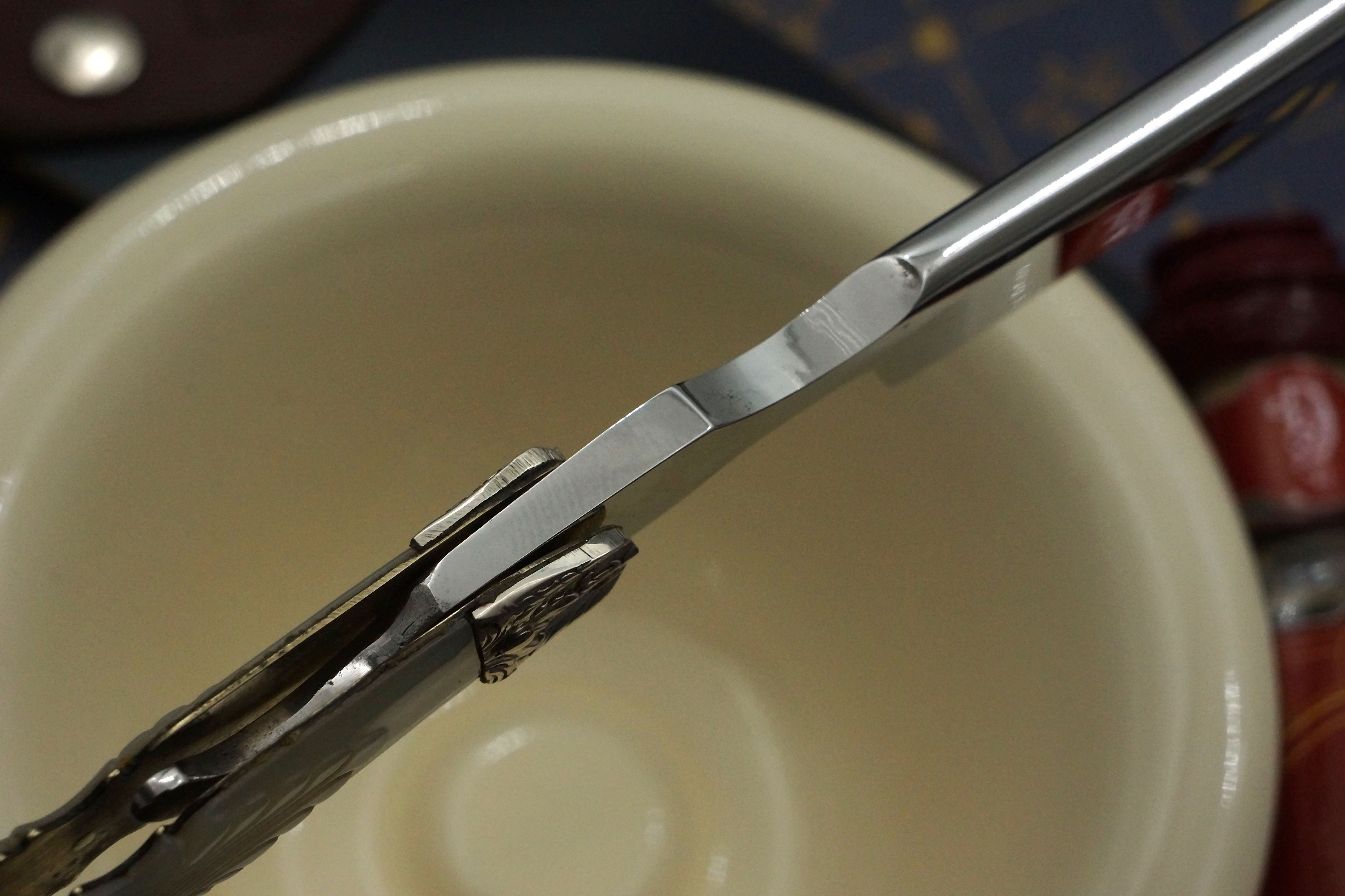 Joseph Elliot "Layton & Co." 13/16 - Deep Etch Fully Restored Mother of Pearl Scaled Sheffield Straight Razor - Shave Ready