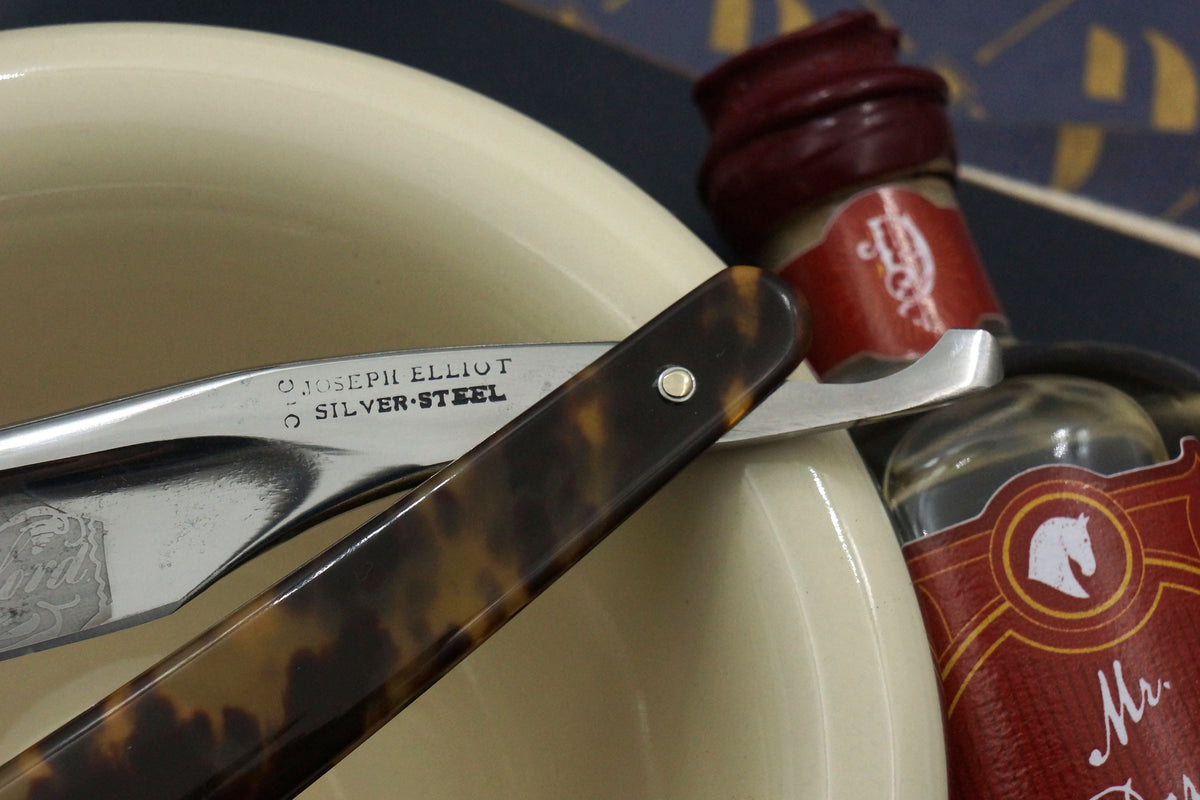 Joseph Elliot - Rare Private Label Etch Tortoiseshell Scaled Early 1800s - 6/8 Restored Sheffield Straight Razor - Shave Ready