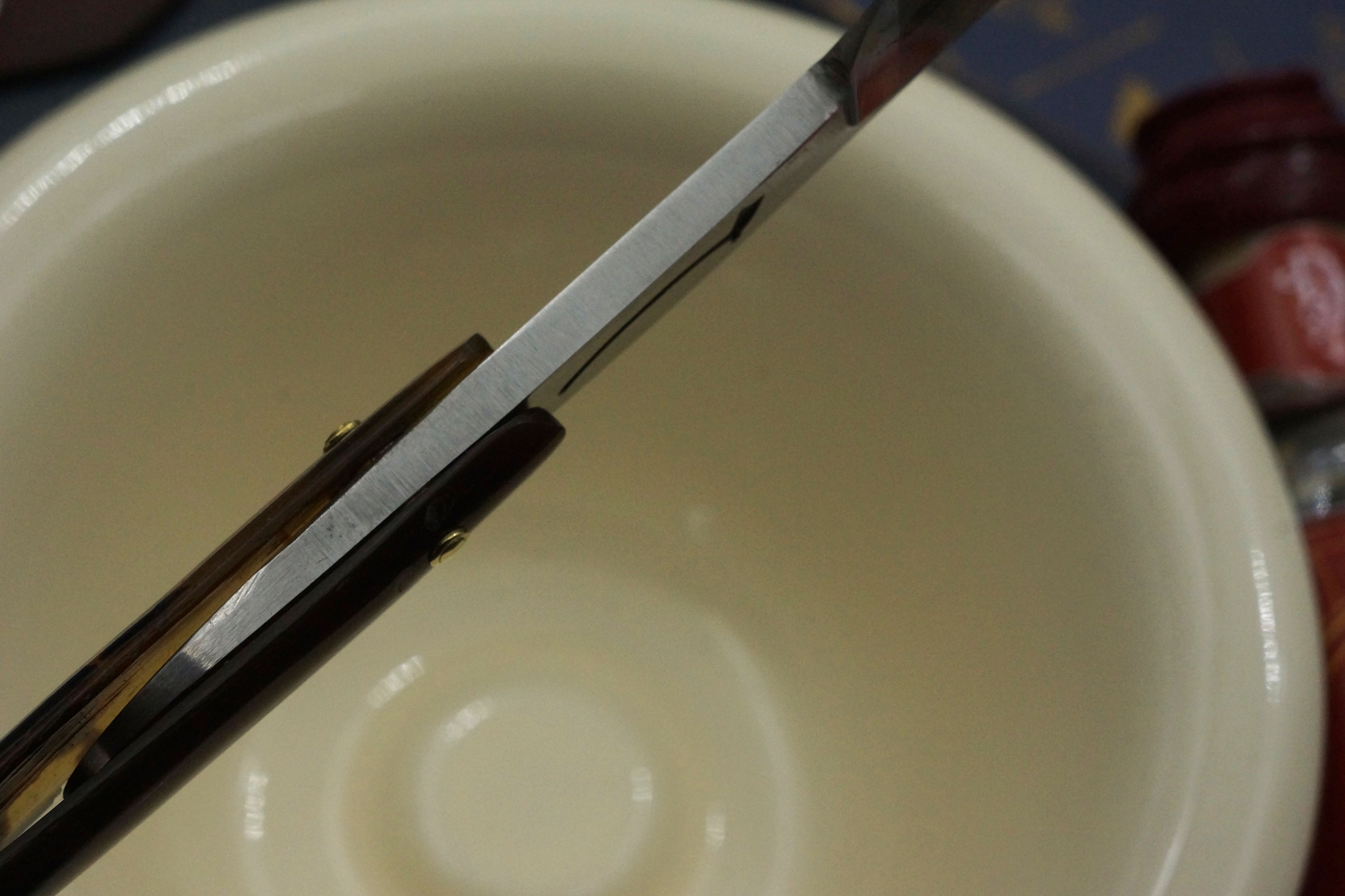 George Wostenholm & Sons - 5/8 Etched Vintage Sheffield Straight Razor - Shave Ready