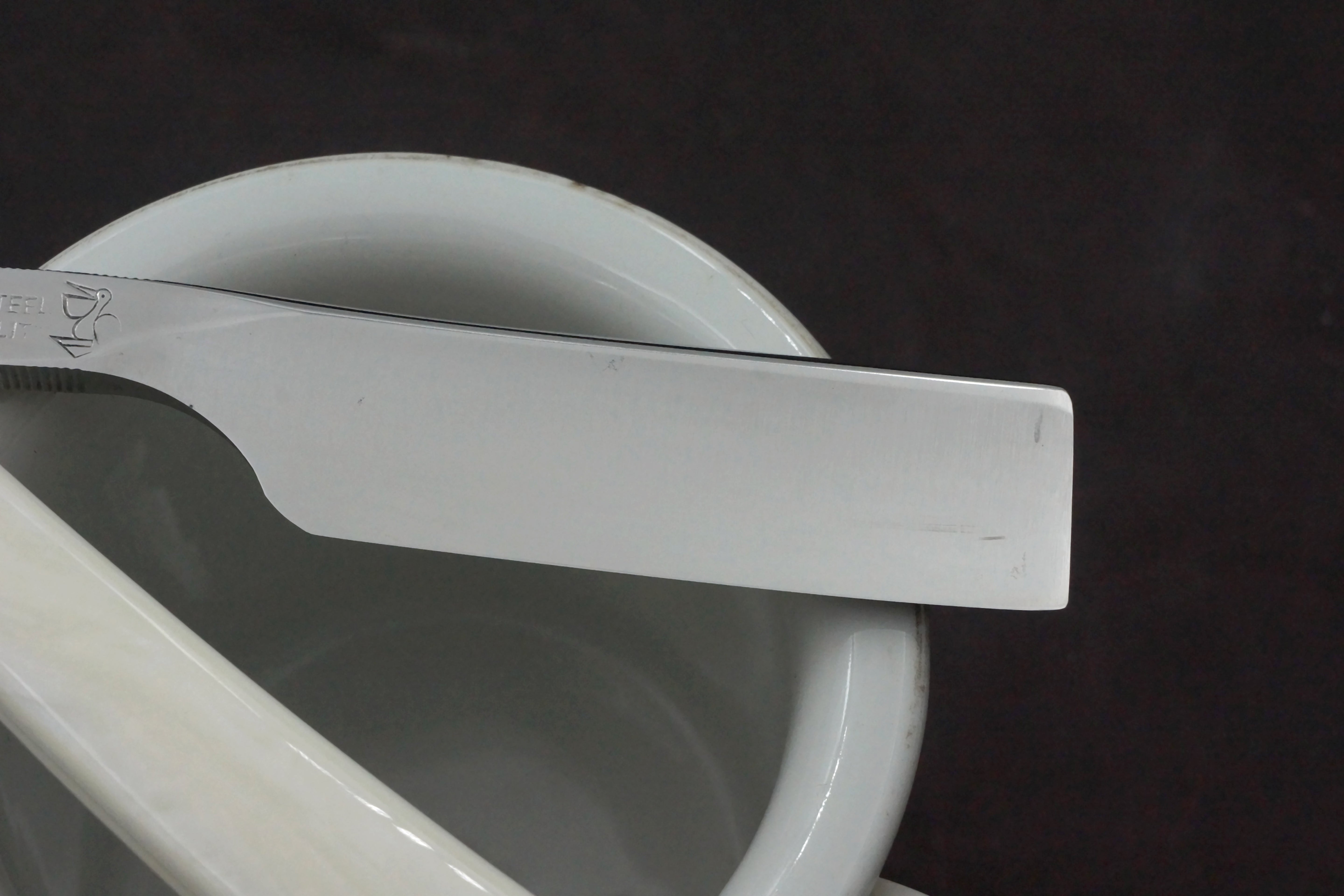 King Pelican No. 14 - 6/8 Near Wedge Vintage Japanese Straight Razor - Shave Ready