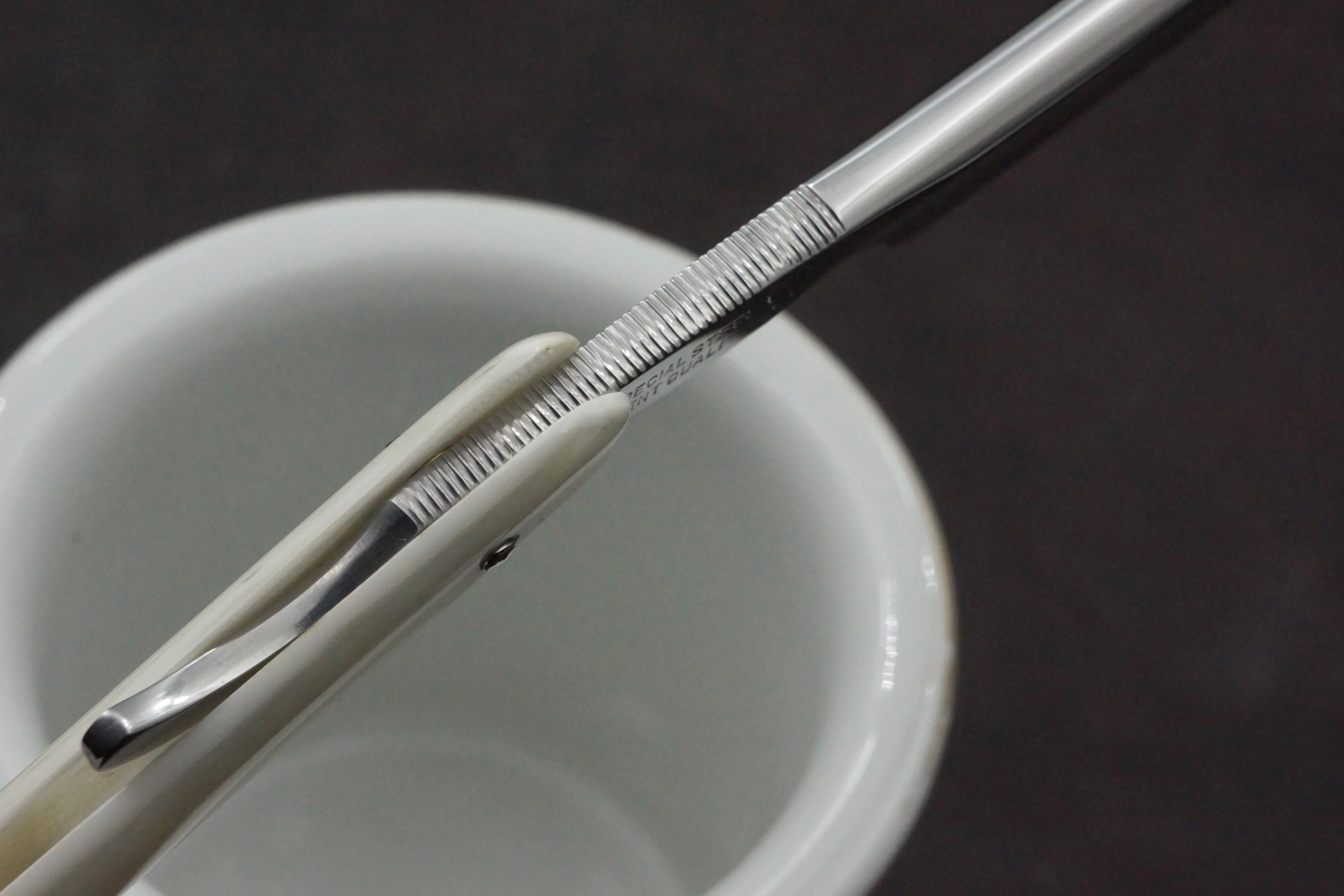 King Pelican No. 14 - 6/8 Near Wedge Vintage Japanese Straight Razor - Shave Ready