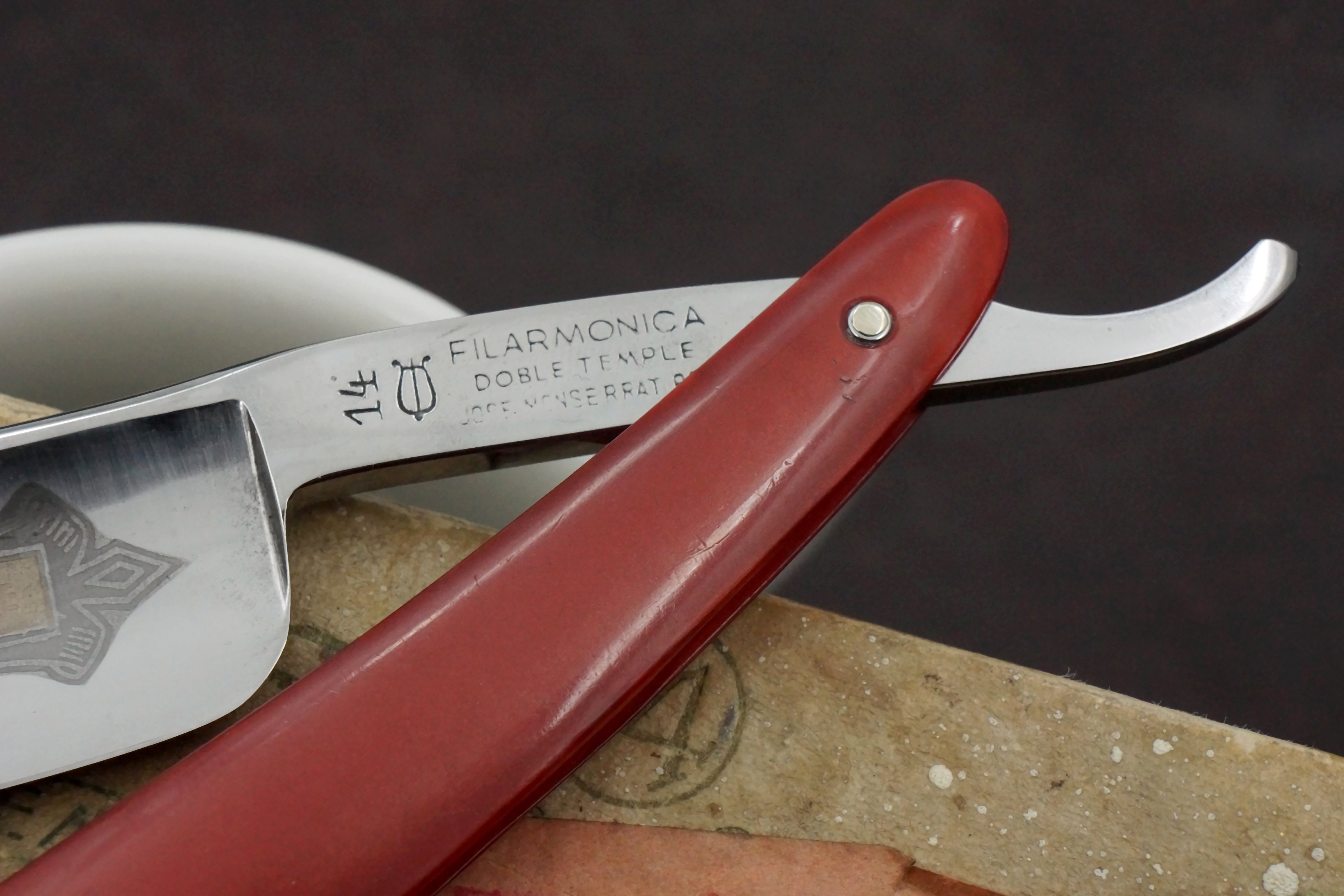 Filarmonica JMP Doble Temple No. 14 15/16" Full Hollow Blade - Excellent Vintage Spanish Straight Razor - Shave Ready