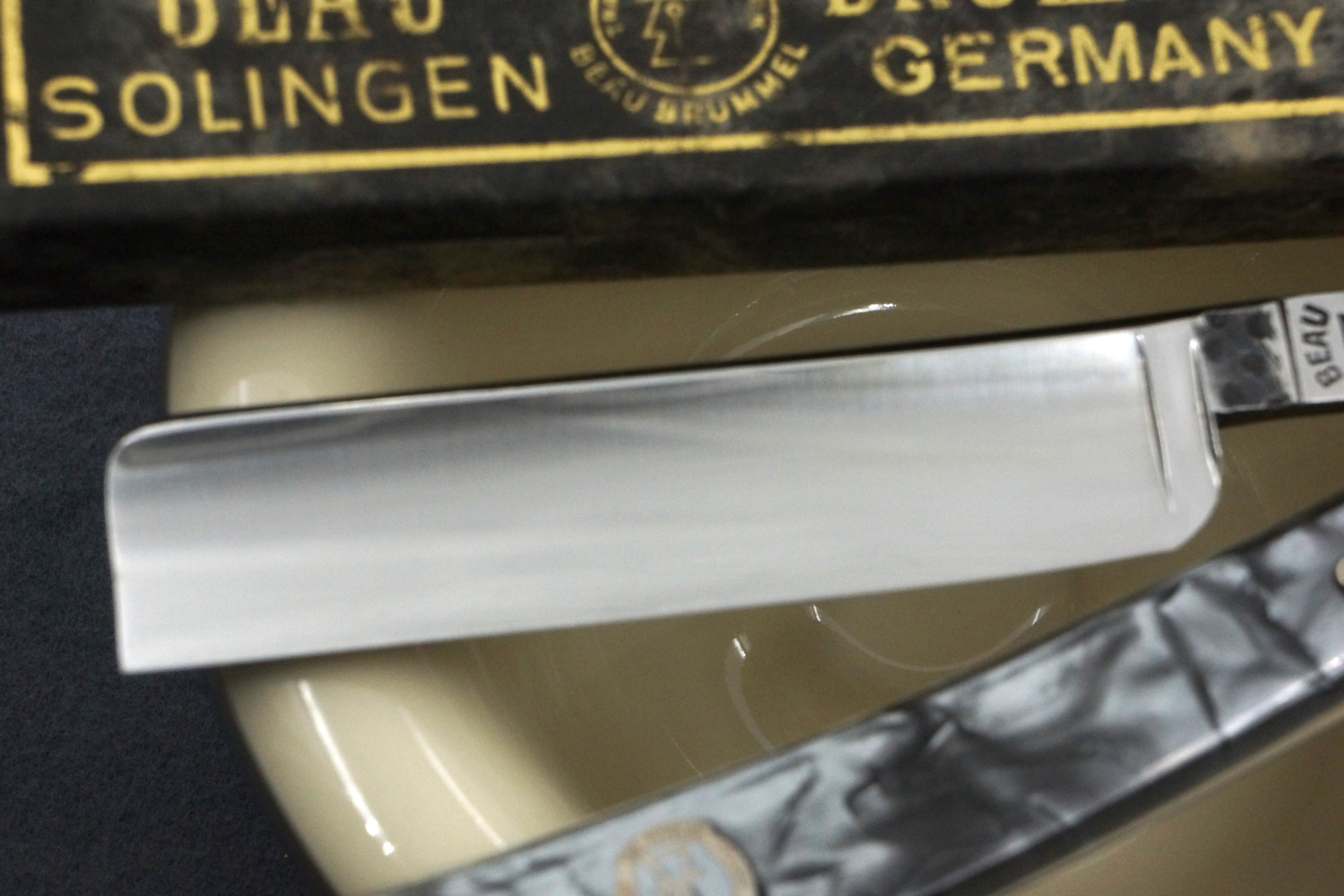 Beau Brummell No.35 11/16" Near Pristine Vintage Solingen Straight Razor - Shave Ready