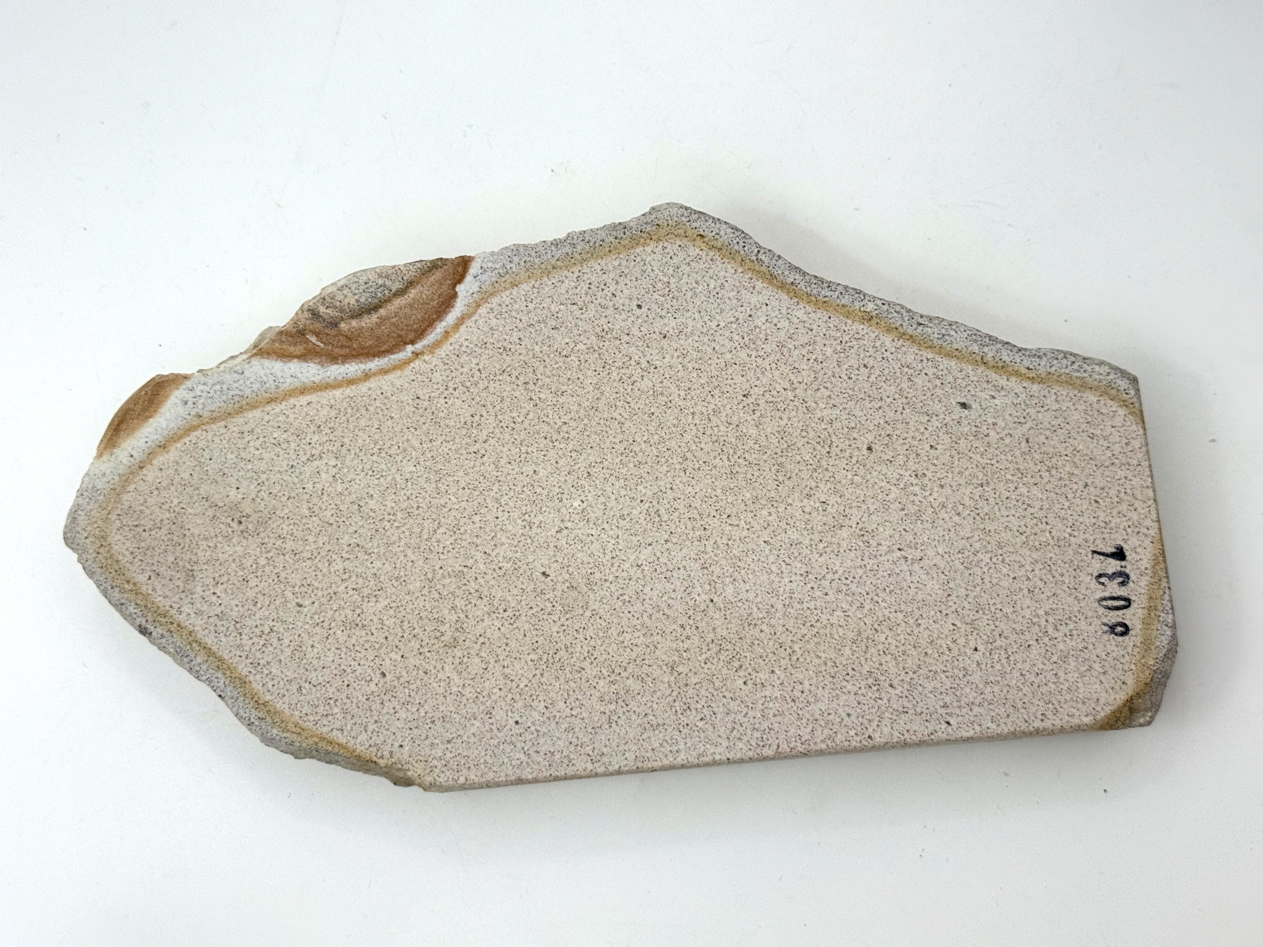 Iyoto Ko Kuro Aka (Small Black and Red) Medium Grit Japanese Natural Whetstone