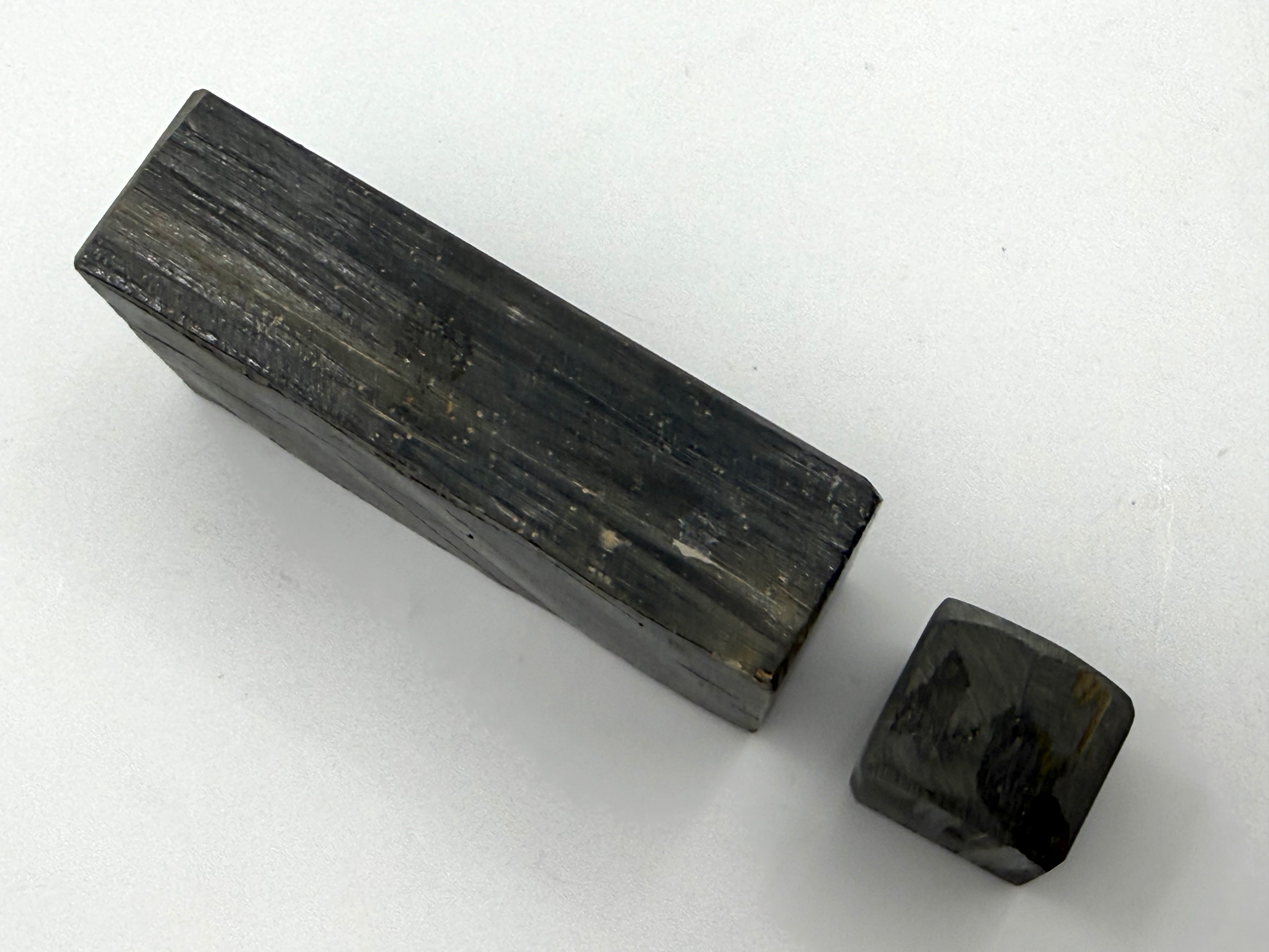 Ozuku Asagi Vintage Hand Sawn Japanese Natural Finishing Whetstone with Tomo Nagura