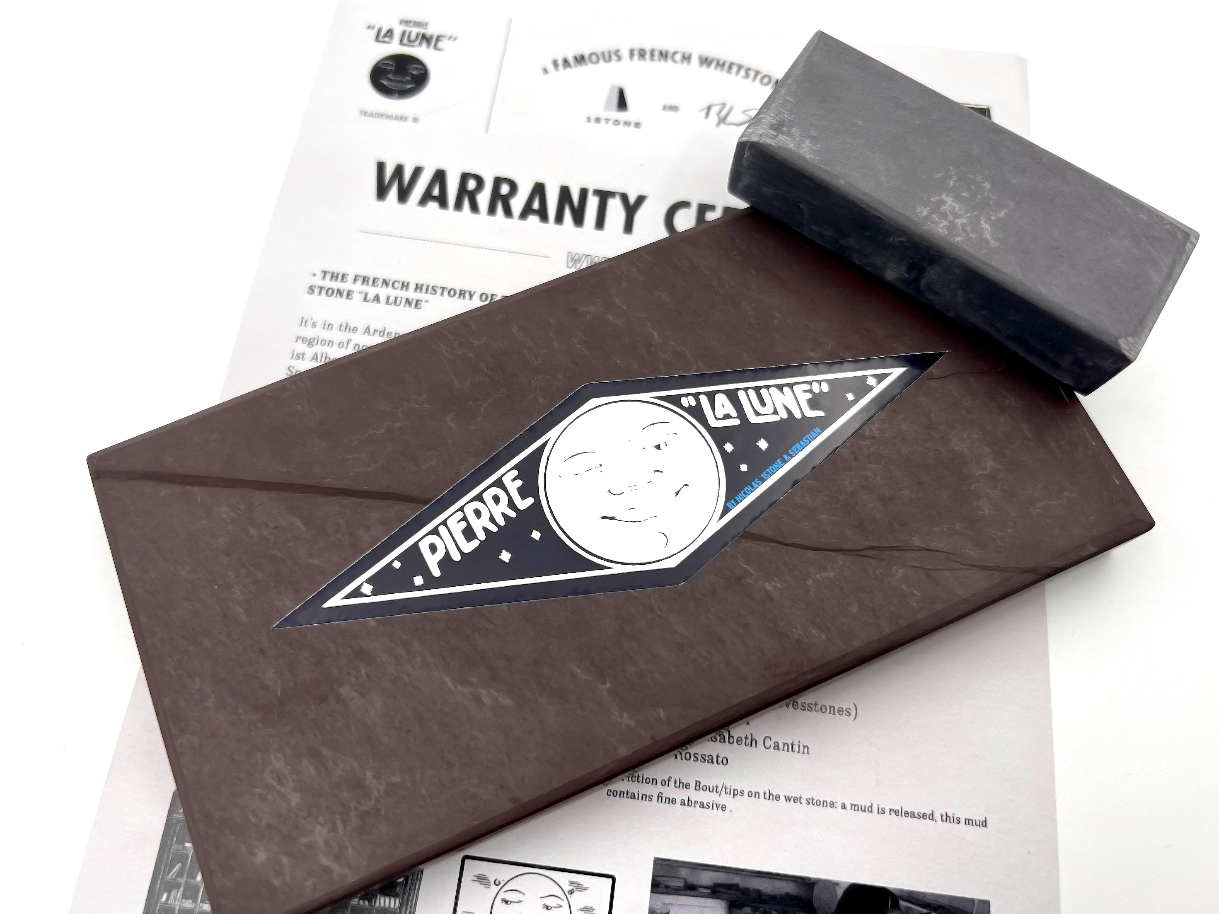 Pierre "La Lune" - 150x80mm (6x3") EXCLUSIVE SIZE -French Fine Finishing Razor Hone Sharpening Stone with Slurry Stone
